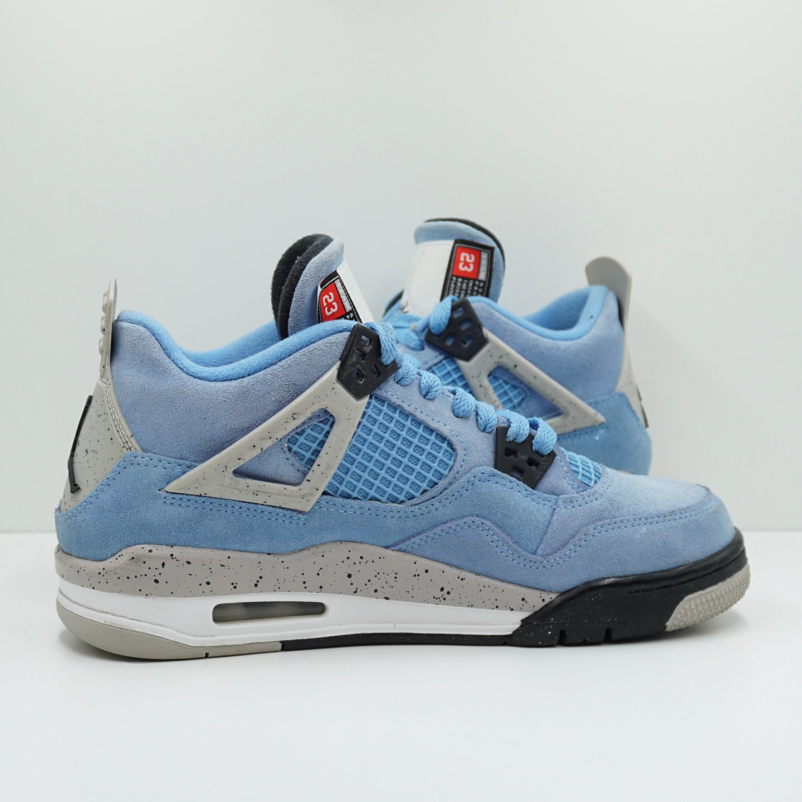 Jordan 4 Retro University Blue