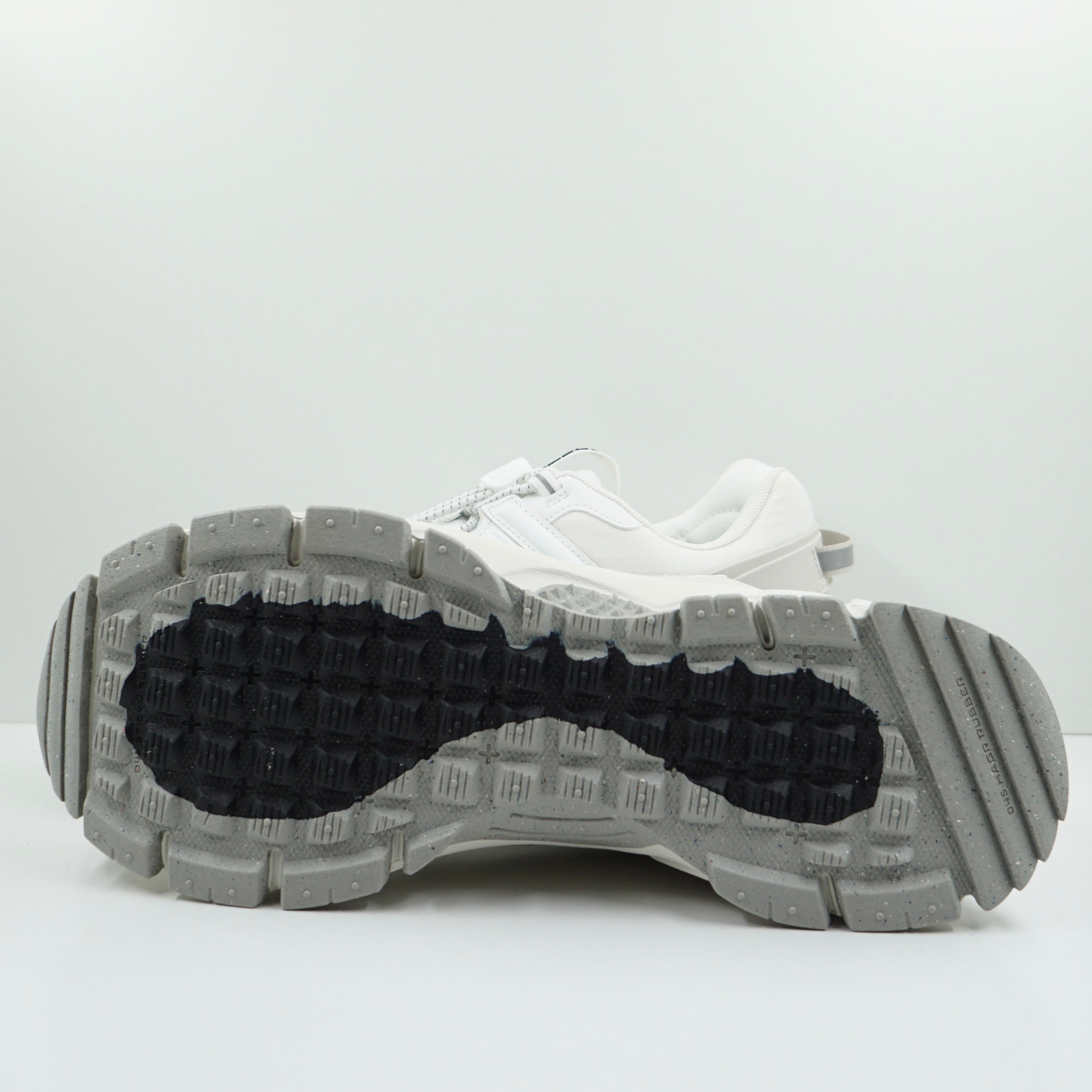 Nike Zoom Vomero Roam Summit White Light Bone Light Iron Ore