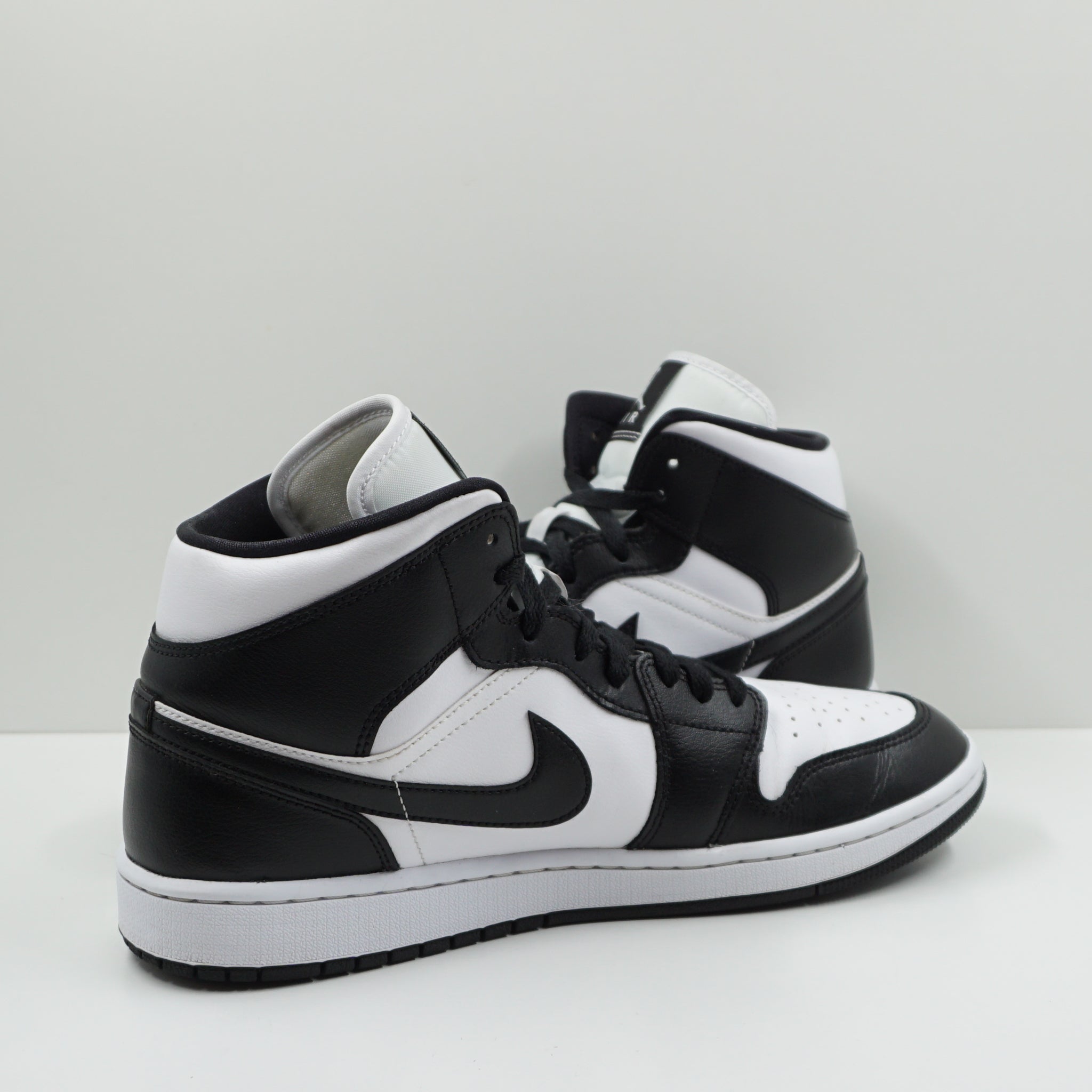 Jordan 1 Mid Panda (W)