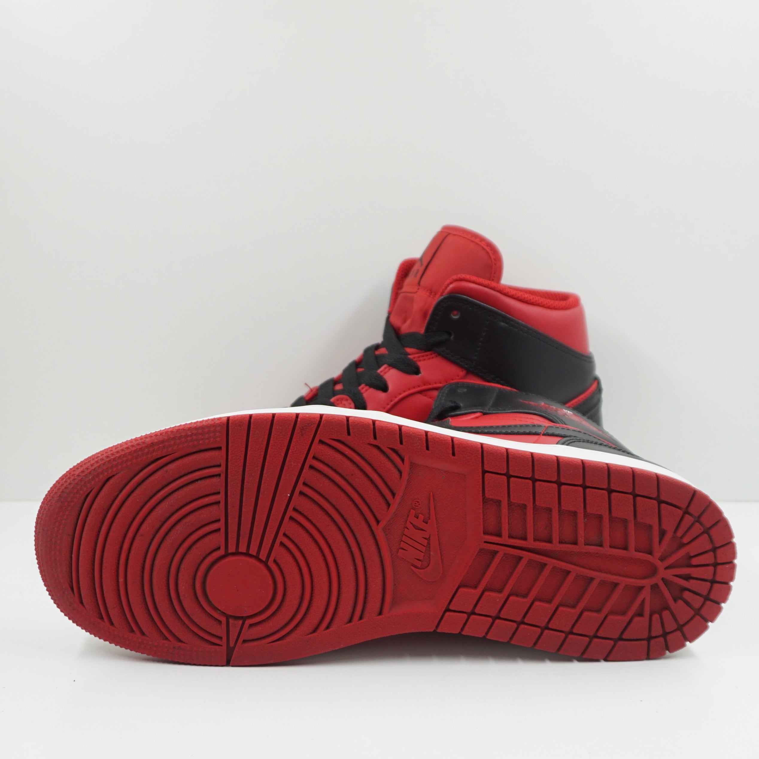 Jordan 1 Mid Reverse Bred (2021)