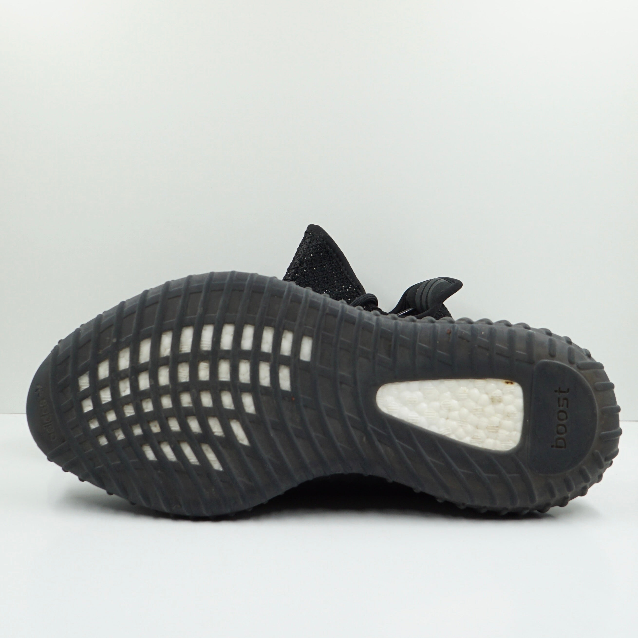 Adidas Yeezy Boost 350 V2 Core Black White (2016/2022)
