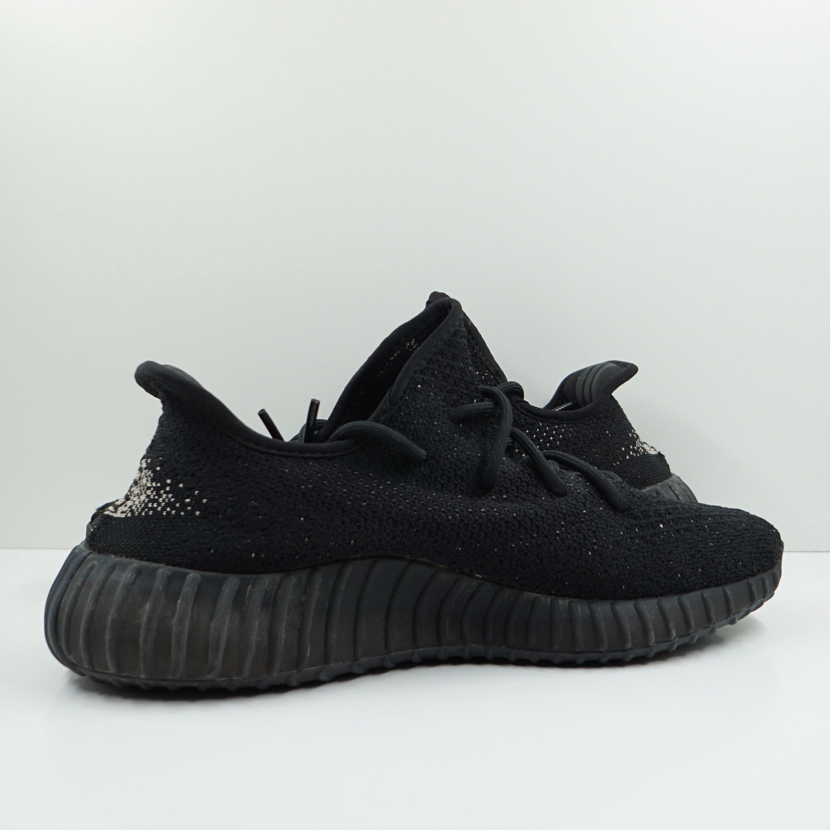 Adidas Yeezy Boost 350 V2 Core Black White (2016/2022)