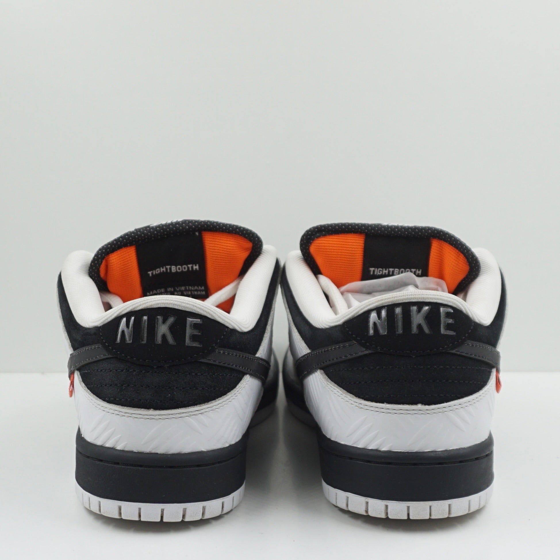 Nike SB Dunk Low TIGHTBOOTH