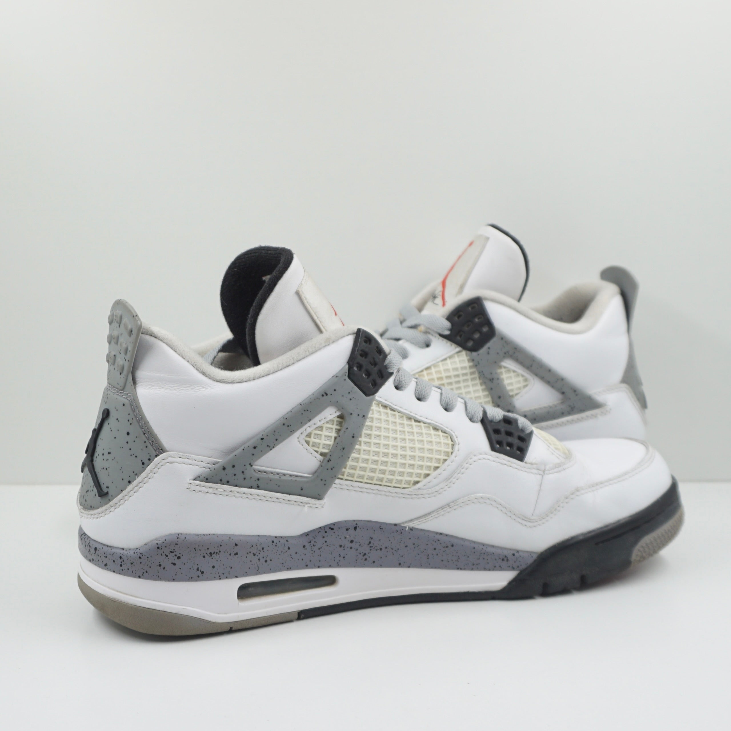 Jordan 4 Retro White Cement (2012)