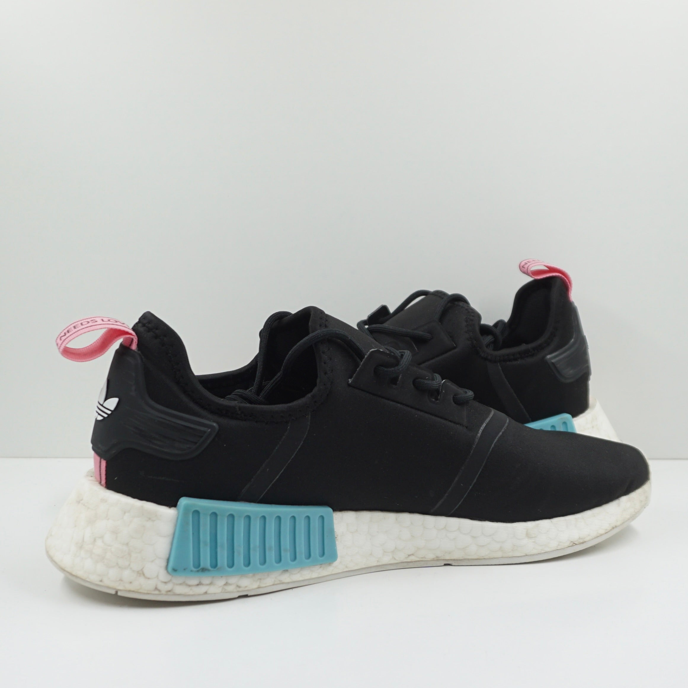 Adidas NMD R1 x Andre Saraiva