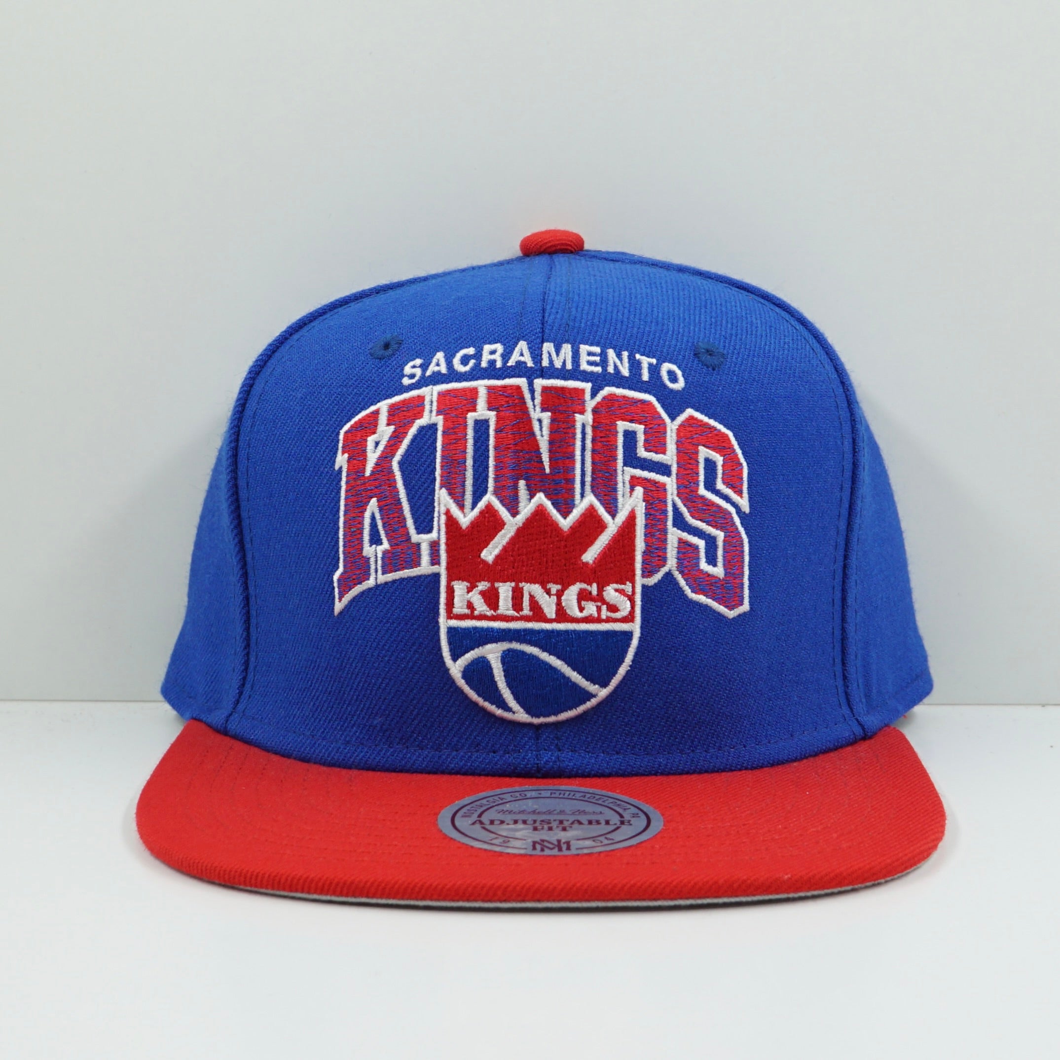 Mitchell & Ness Sacramento Kings Red Blue Snapback Cap