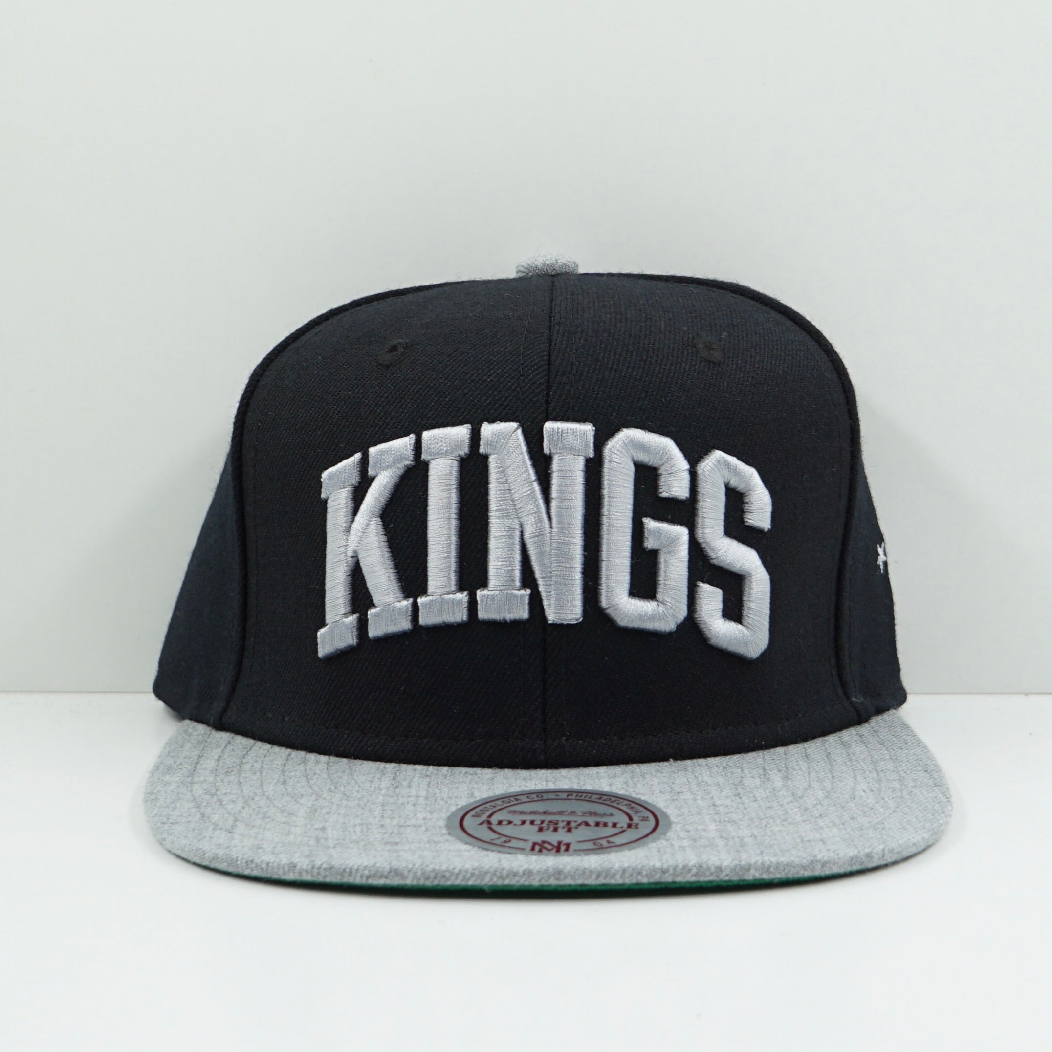 Mitchell & Ness Los Angeles Kings Black Grey Snapback Cap