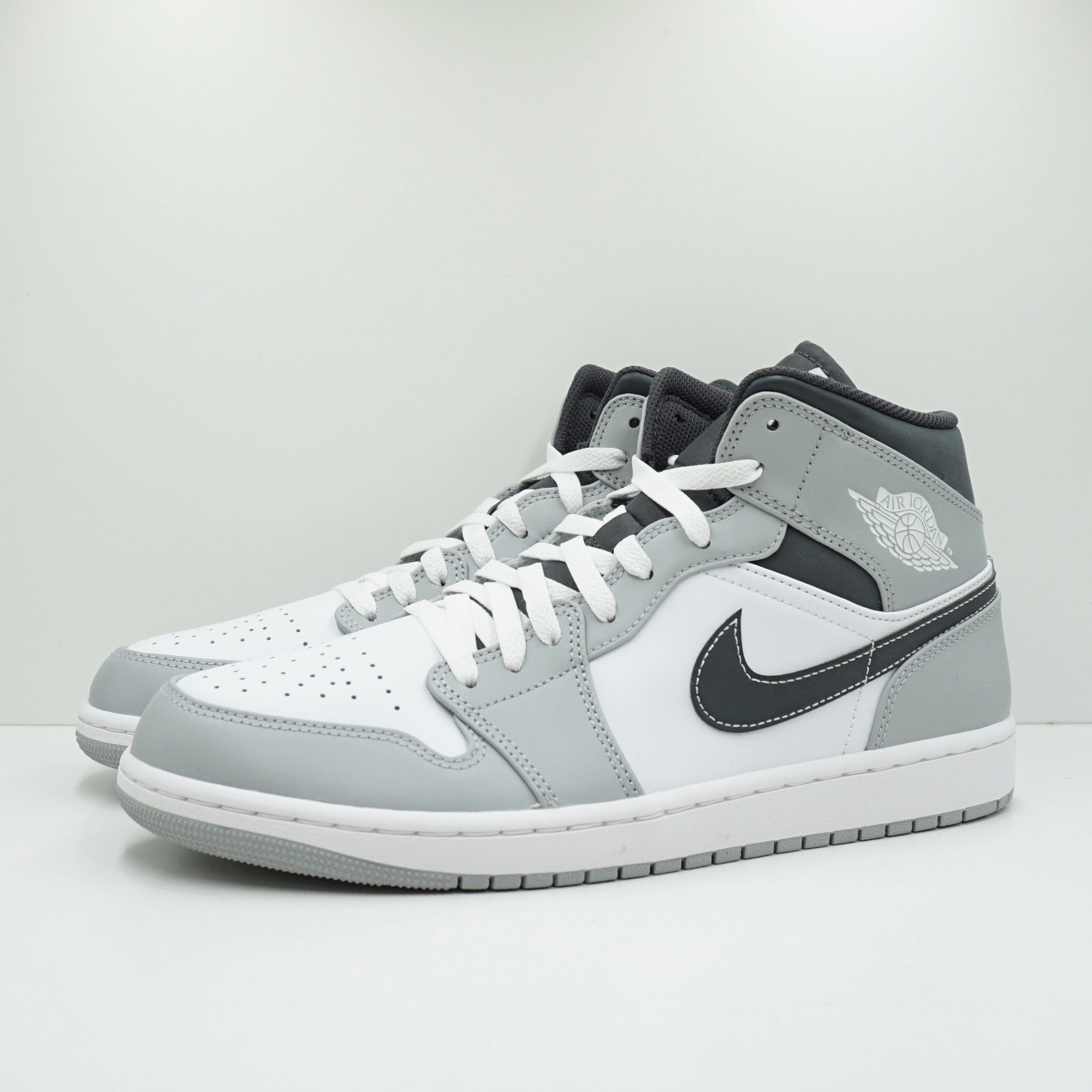 Jordan 1 Mid Light Smoke Grey Anthracite