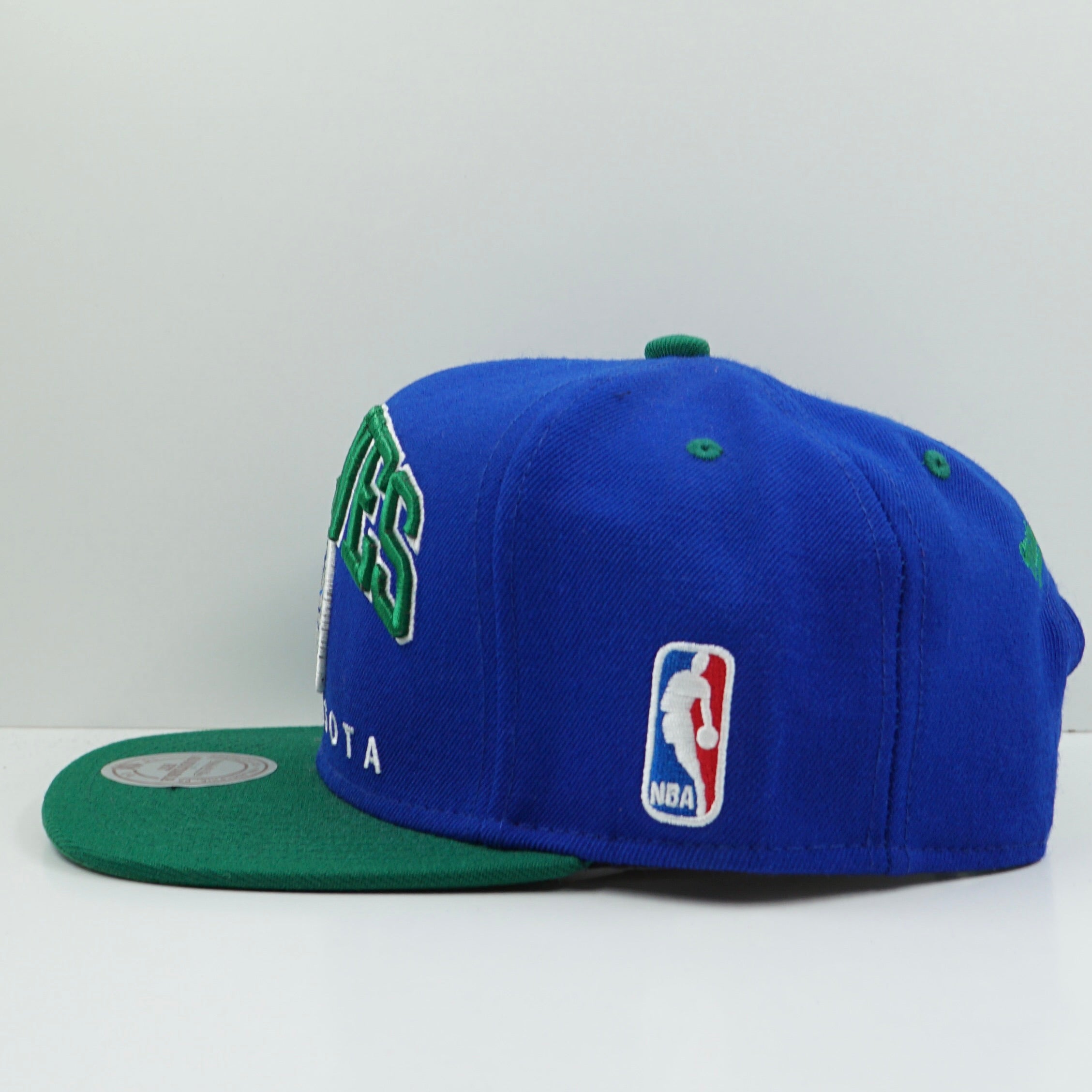 Mitchell & Ness Minnesota Wolves Blue Green Snapback Cap
