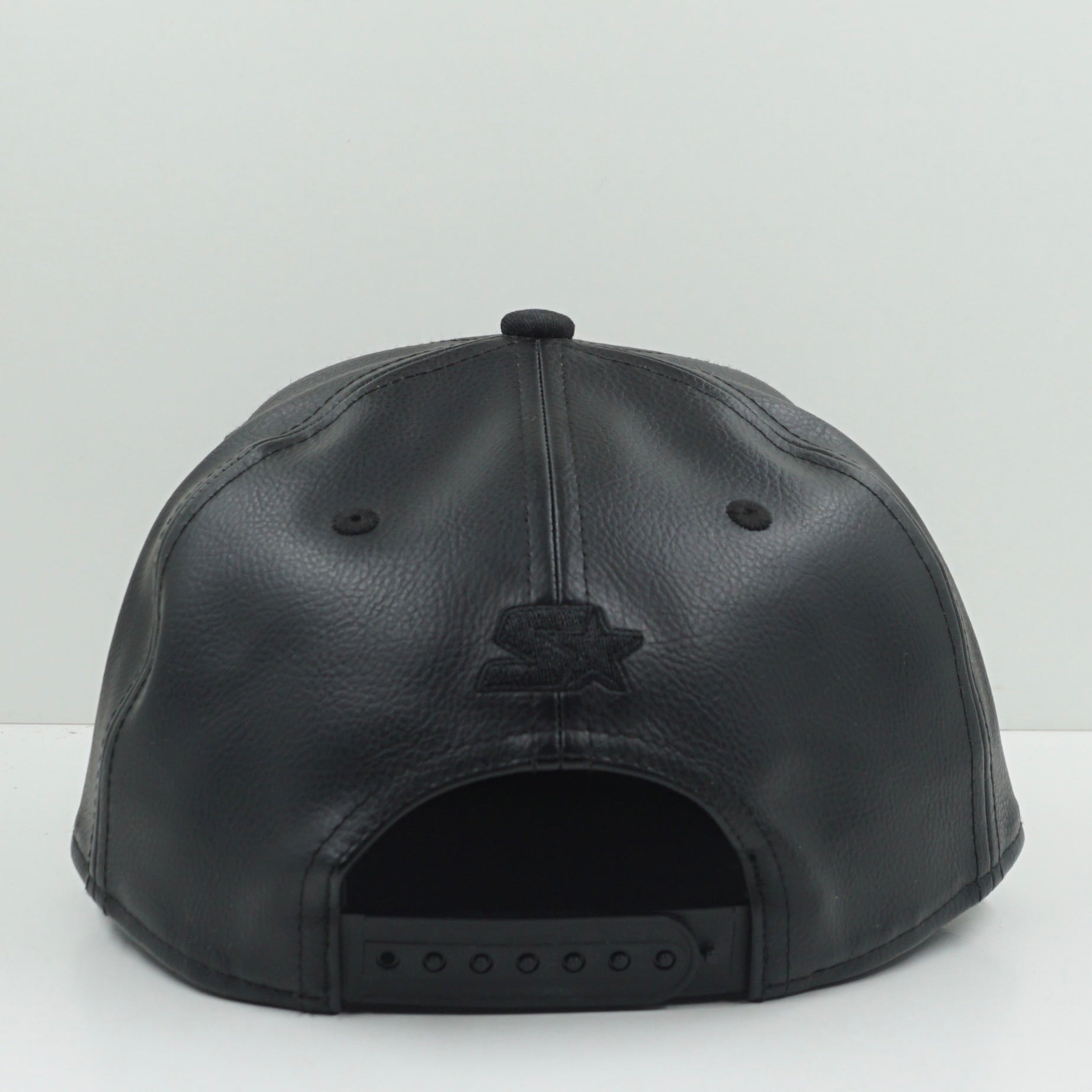 Starter Black Leather Snapback Cap