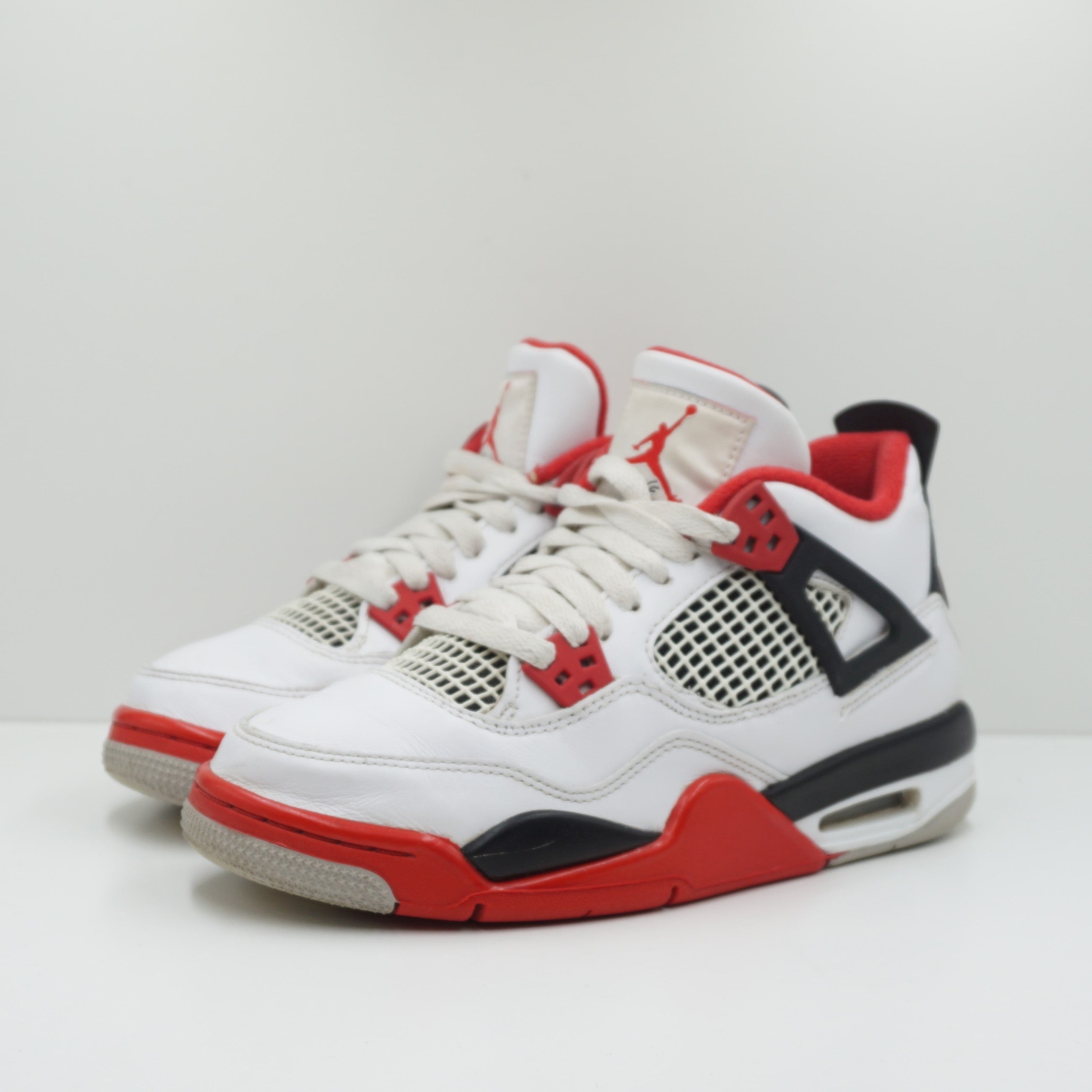 Jordan Retro Fire Red (2020) (GS)1