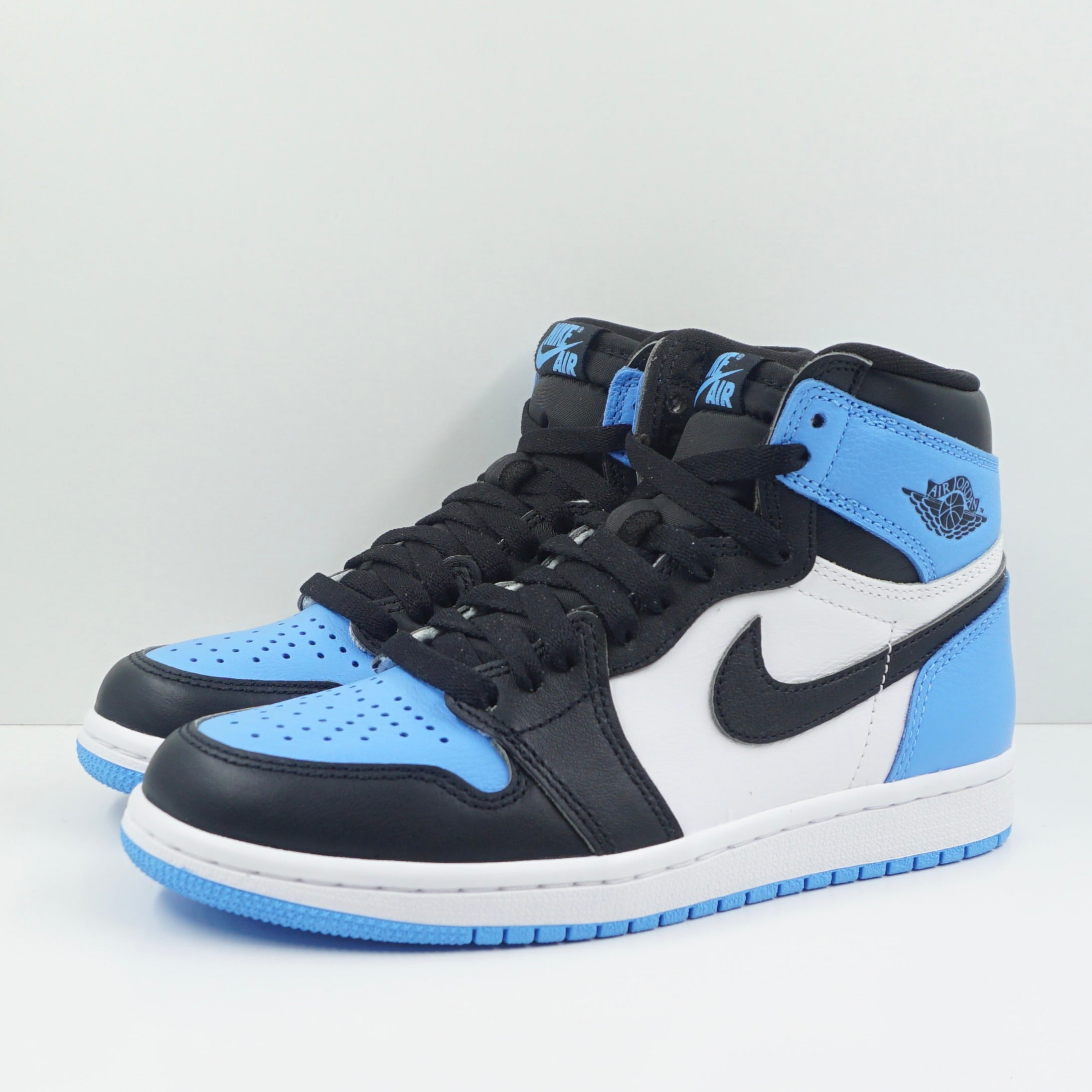 Jordan 1 Retro High OG UNC Toe
