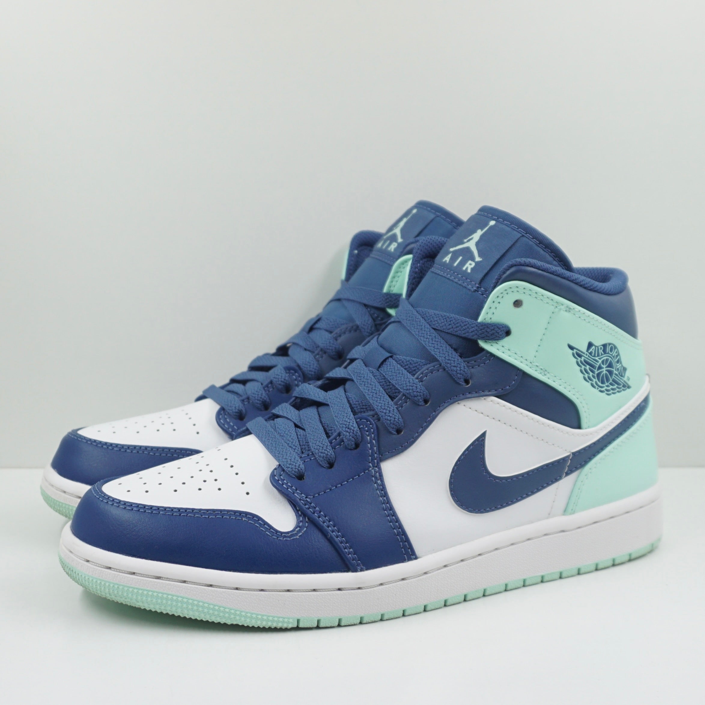 Jordan 1 Mid Mystic Navy Mint Foam
