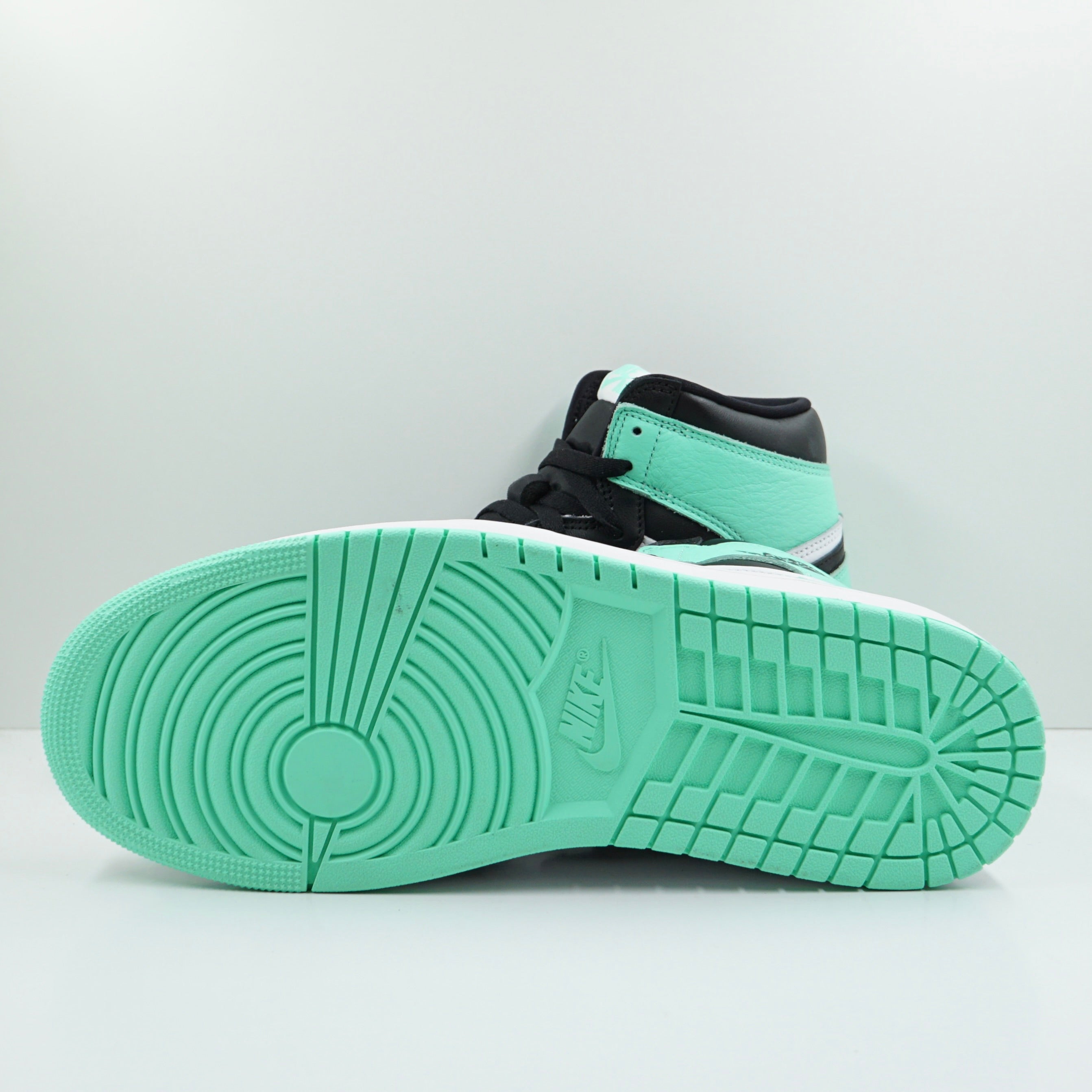 Jordan 1 Retro High OG Green Glow