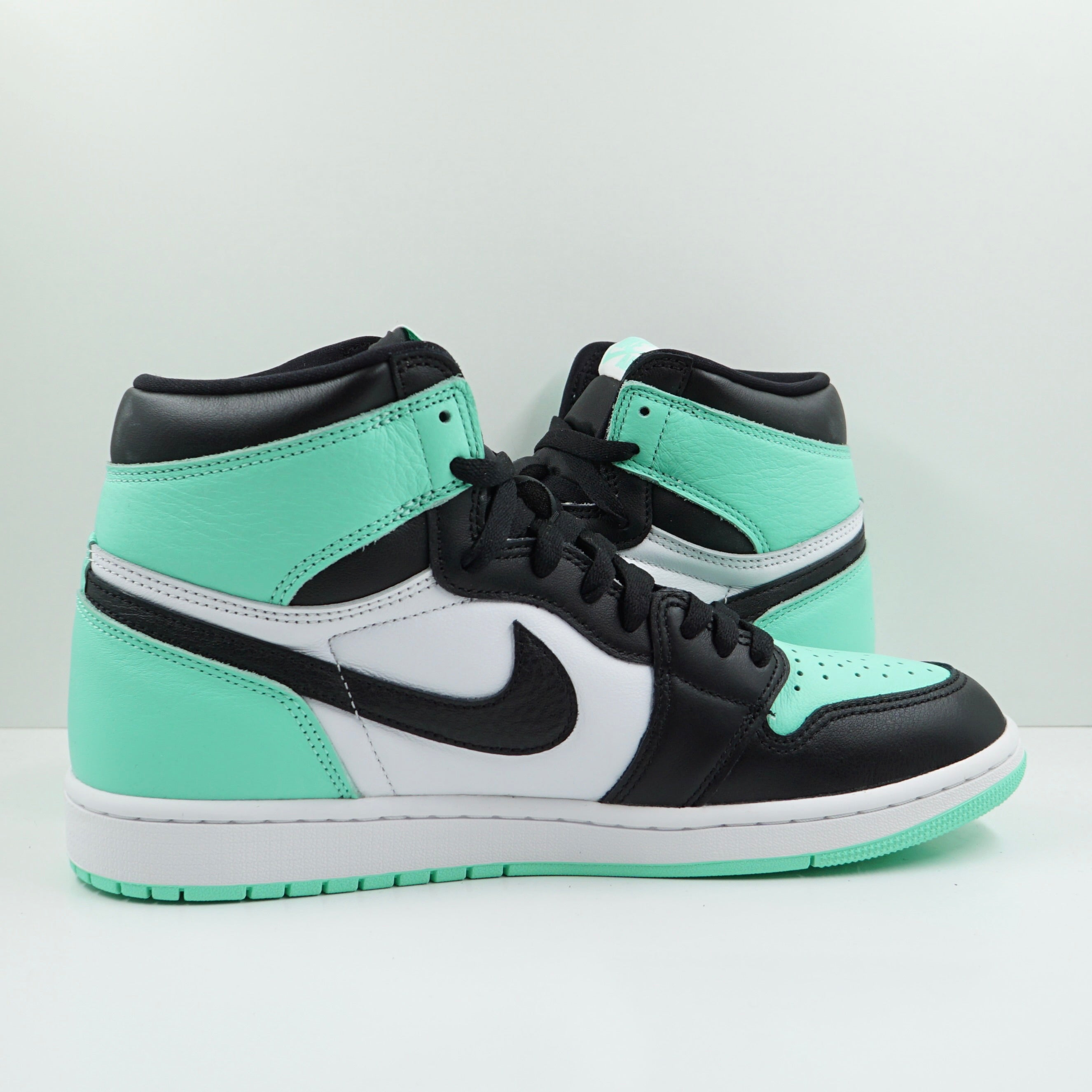 Jordan 1 Retro High OG Green Glow
