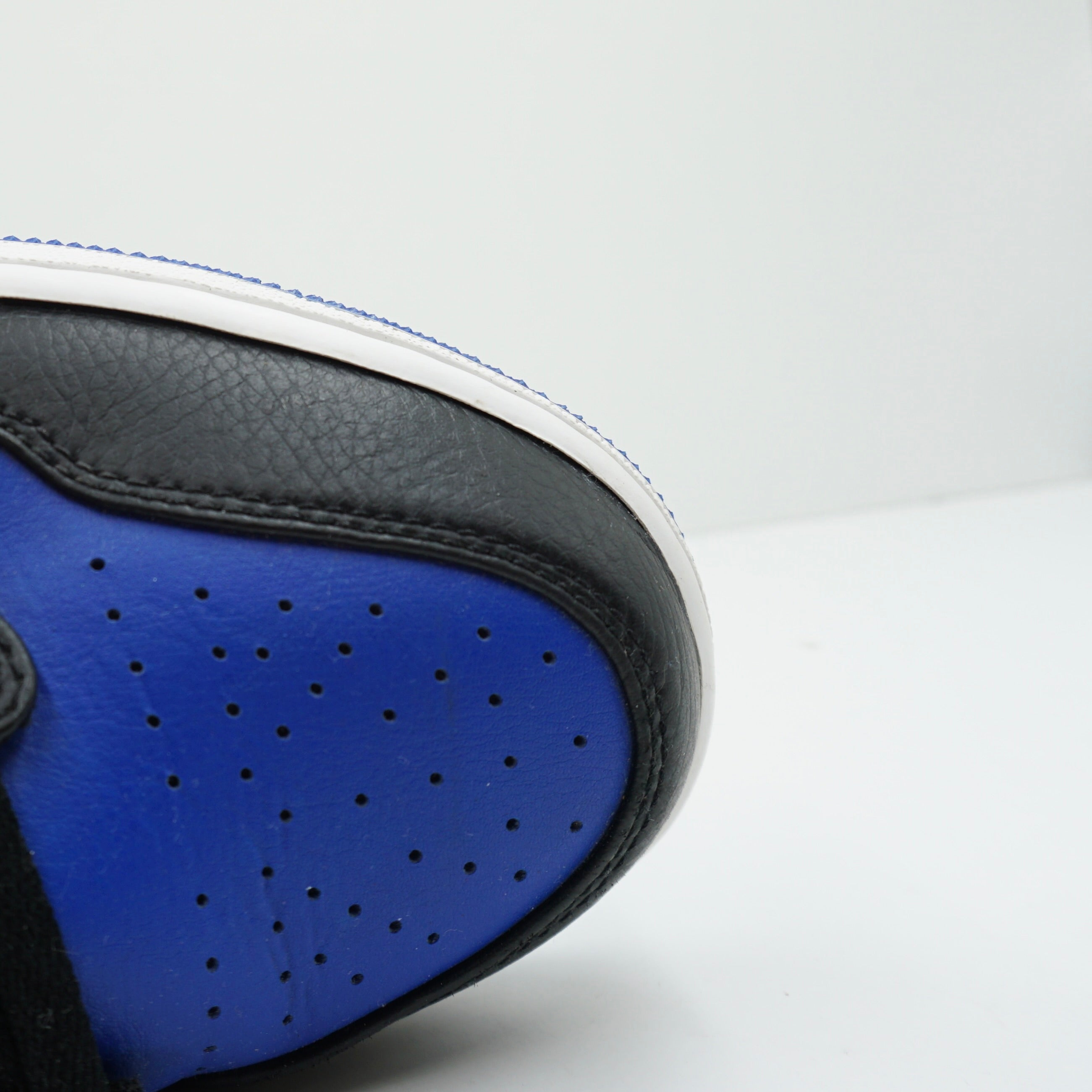Jordan 1 Mid Royal (2020)
