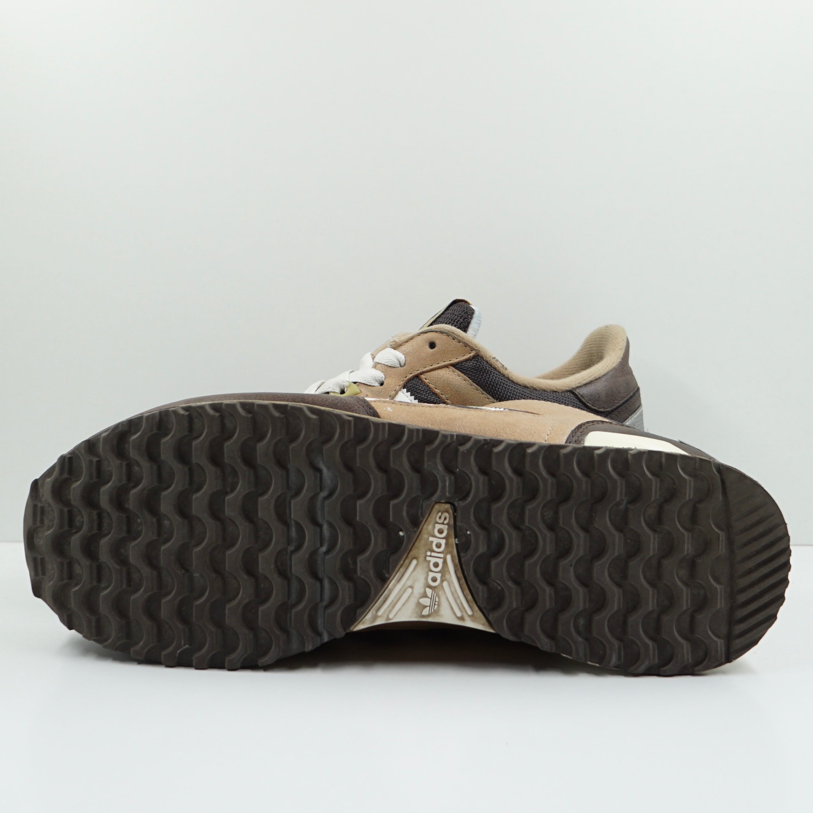 Adidas Sneakersnstuff ZX 700 Malmö (2006)