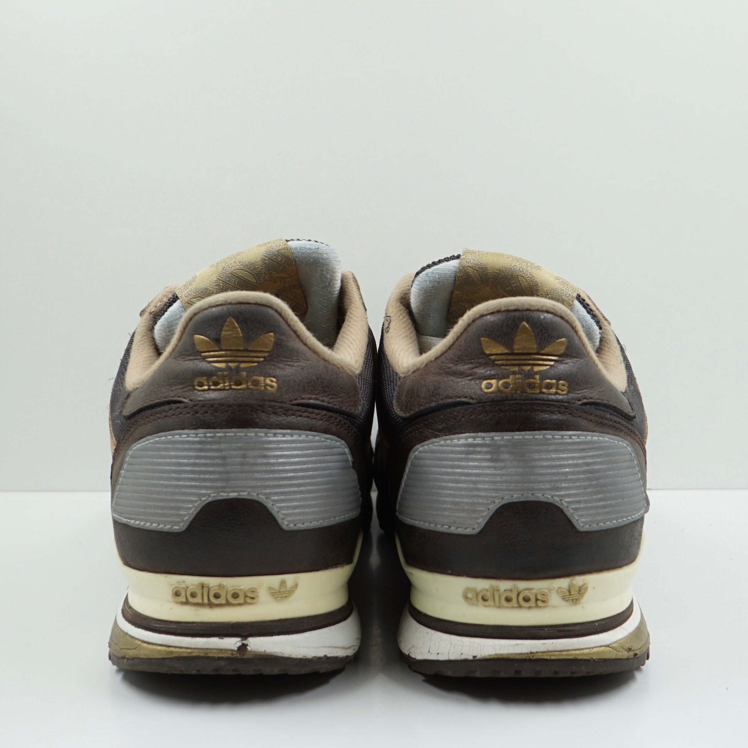 Adidas Sneakersnstuff ZX 700 Malmö (2006)