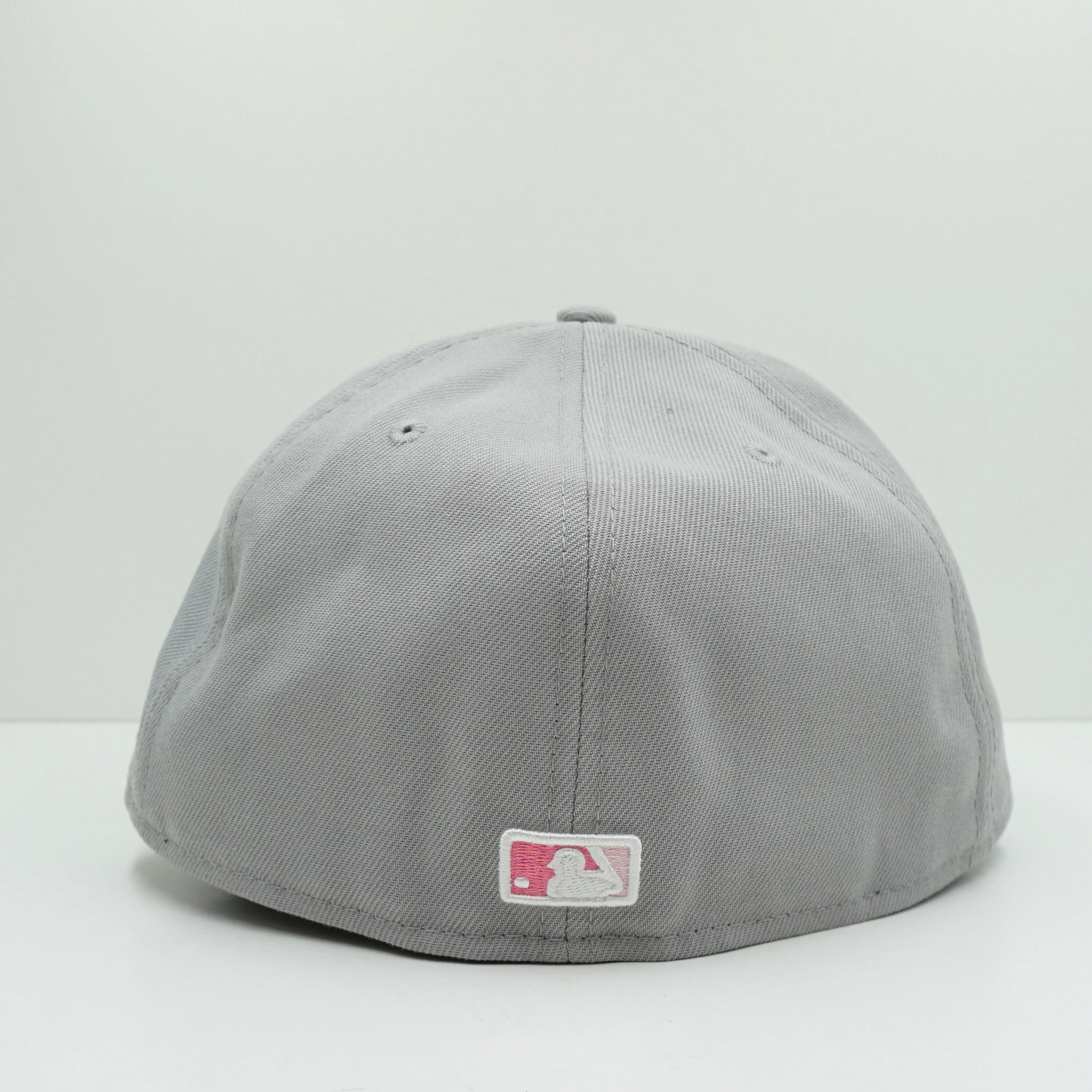 New Era Oakland Athletics MLB22 Mothers Day Grey Fitted Cap