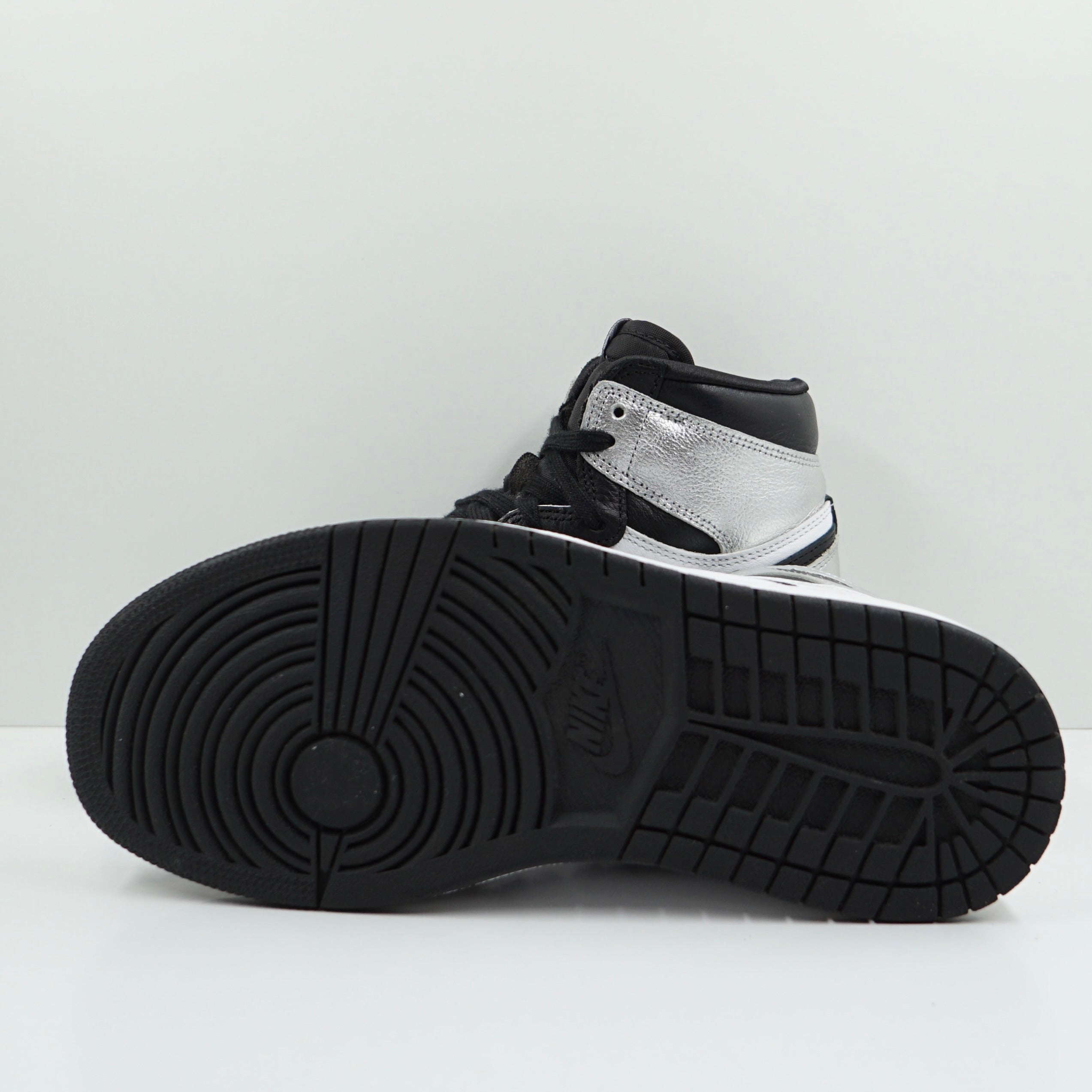 Jordan 1 Retro High Silver Toe (W)