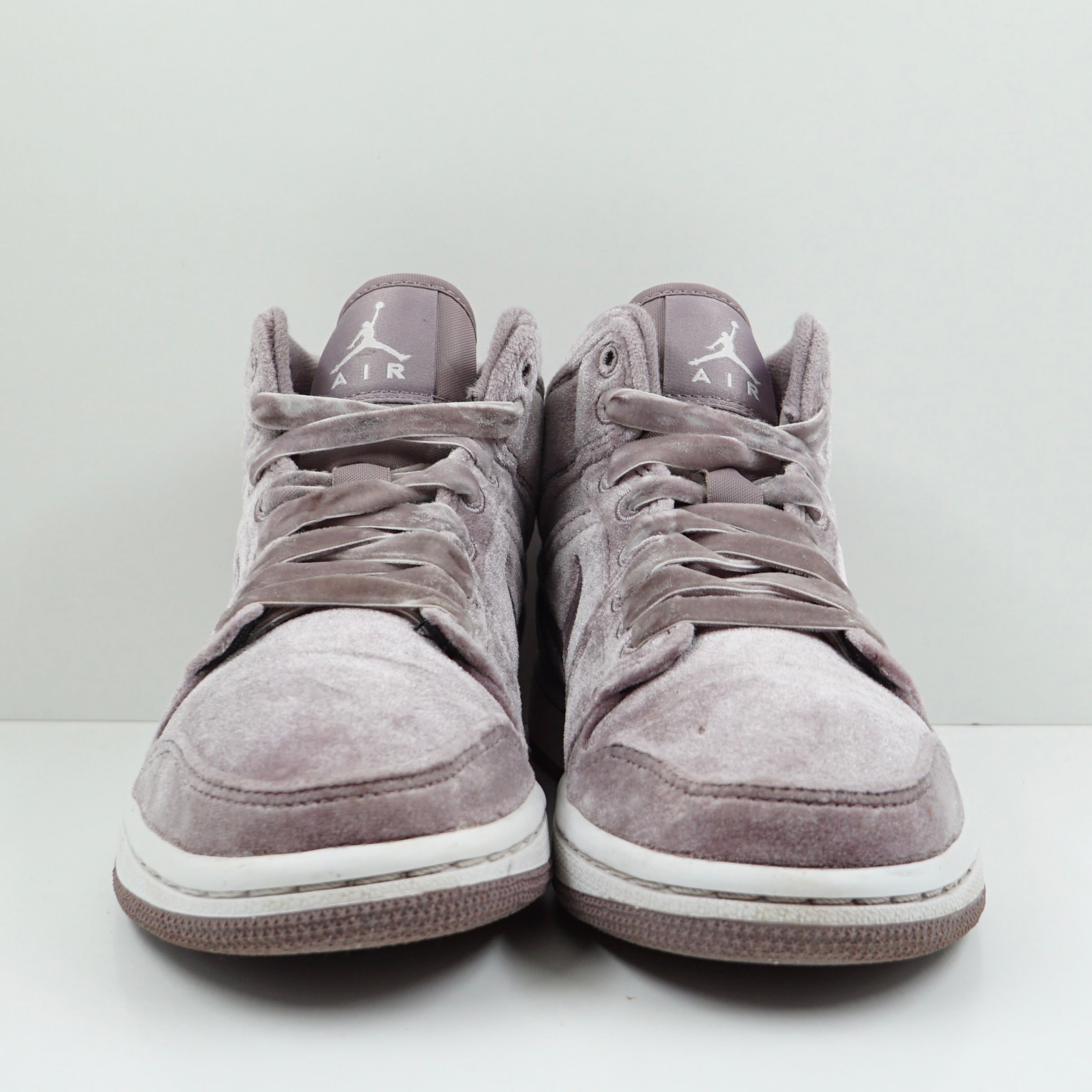 Jordan 1 Mid SE Purple Velvet (W)