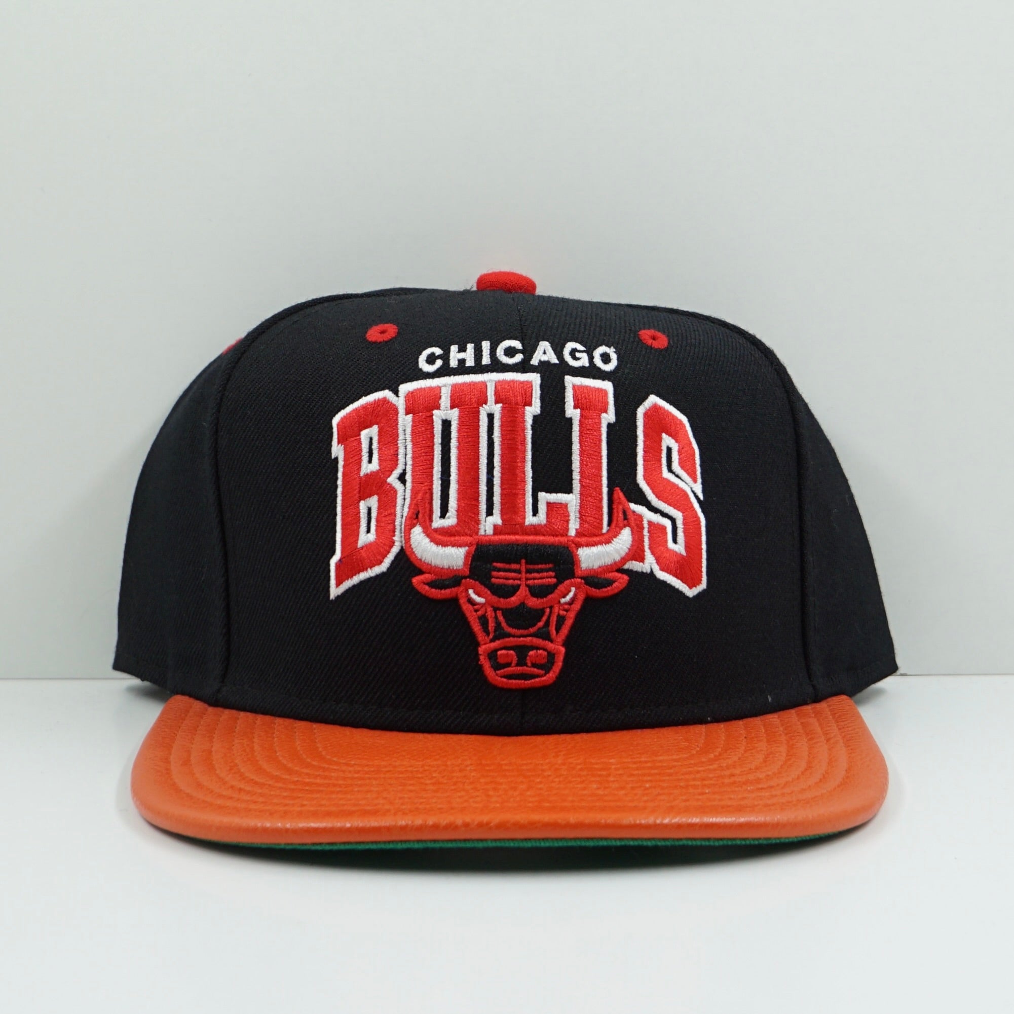 Mitchell & Ness Harwood Classics Chicago Bulls Black Orange Snapback Cap