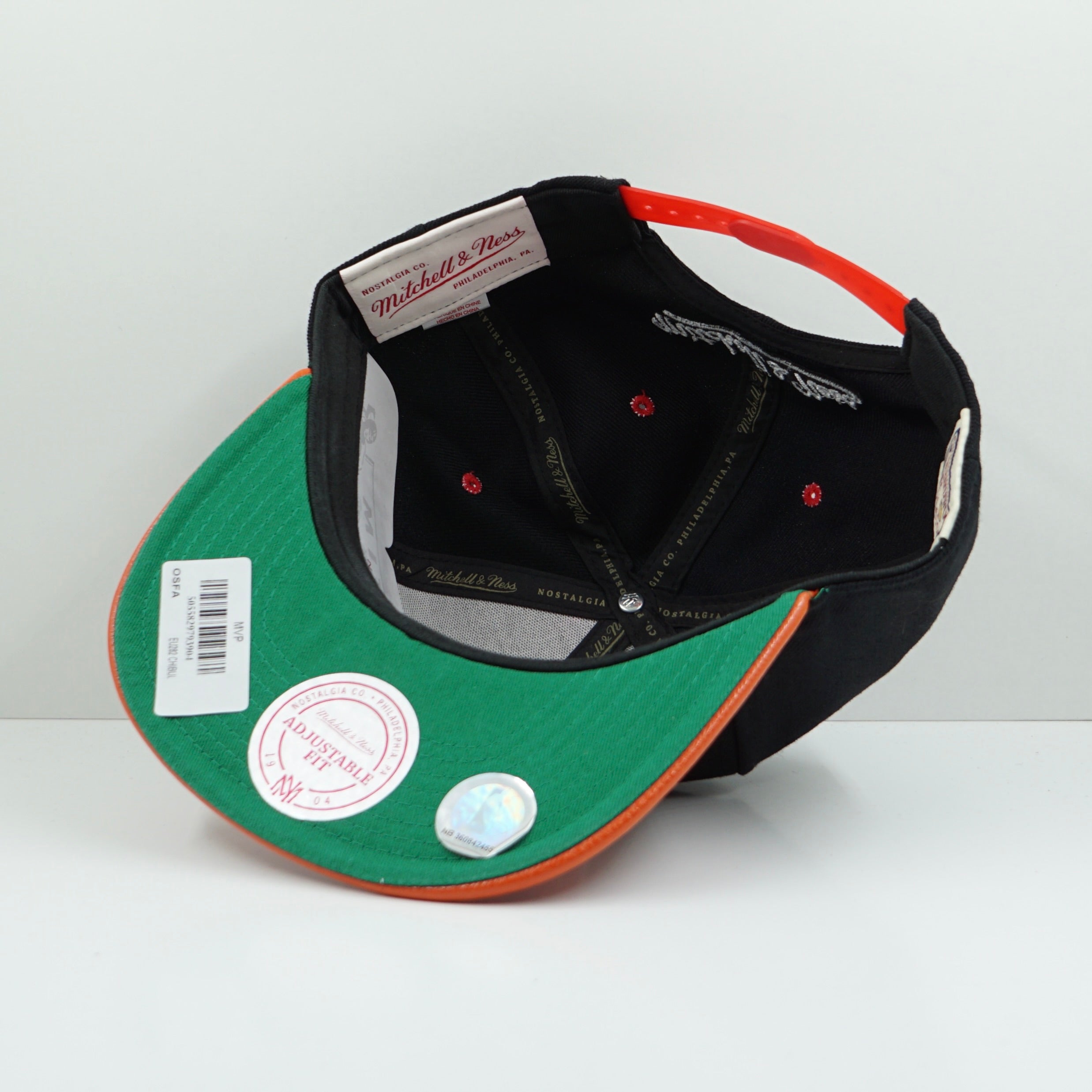 Mitchell & Ness Harwood Classics Chicago Bulls Black Orange Snapback Cap