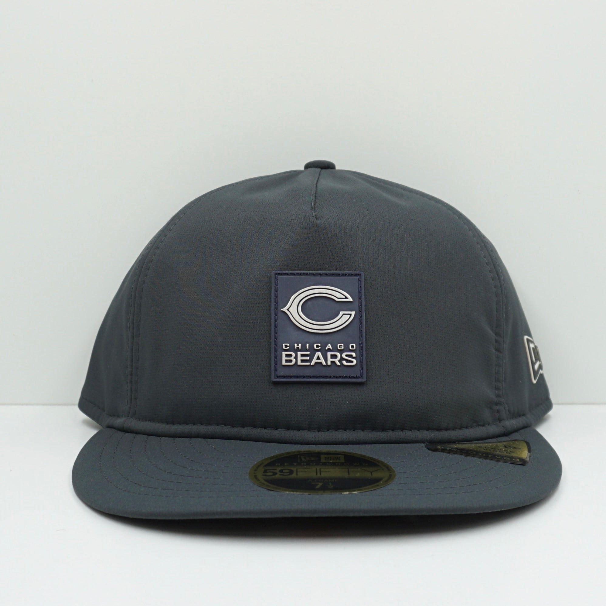 New Era Chicago Bears NFL Grey Retro Crown A-Frame Pre Curved Frame Fitted Cap