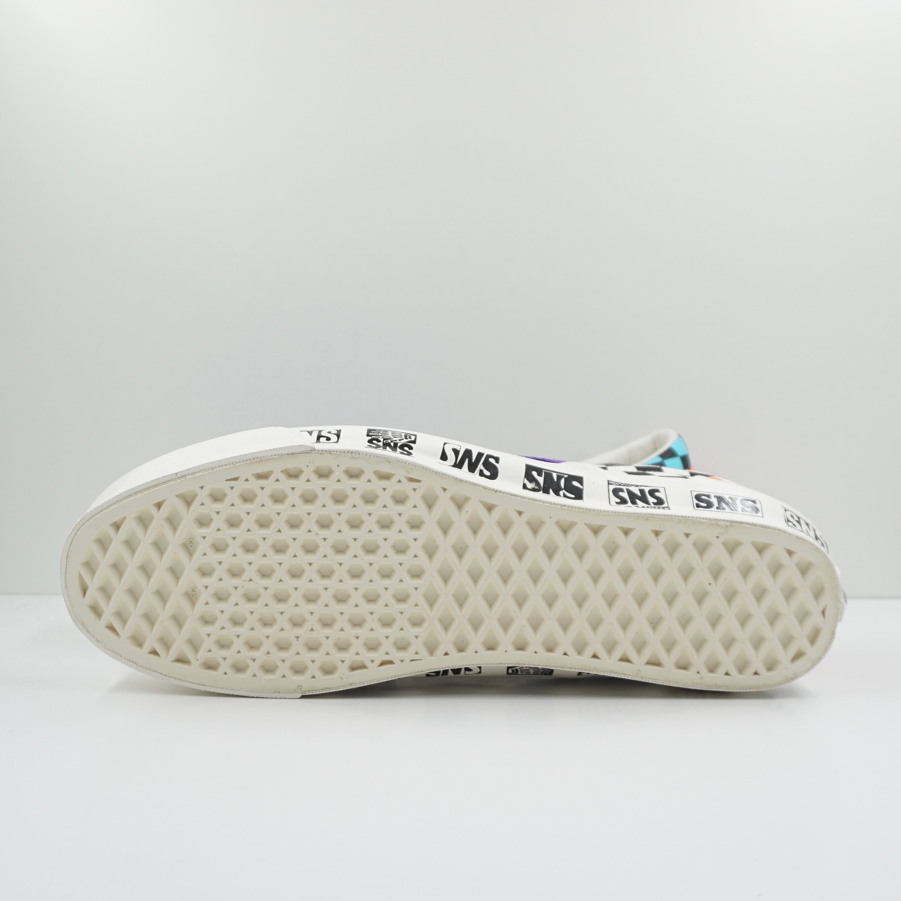 Vans Vault Classic Slip-On Sneakersnstuff Venice Beach