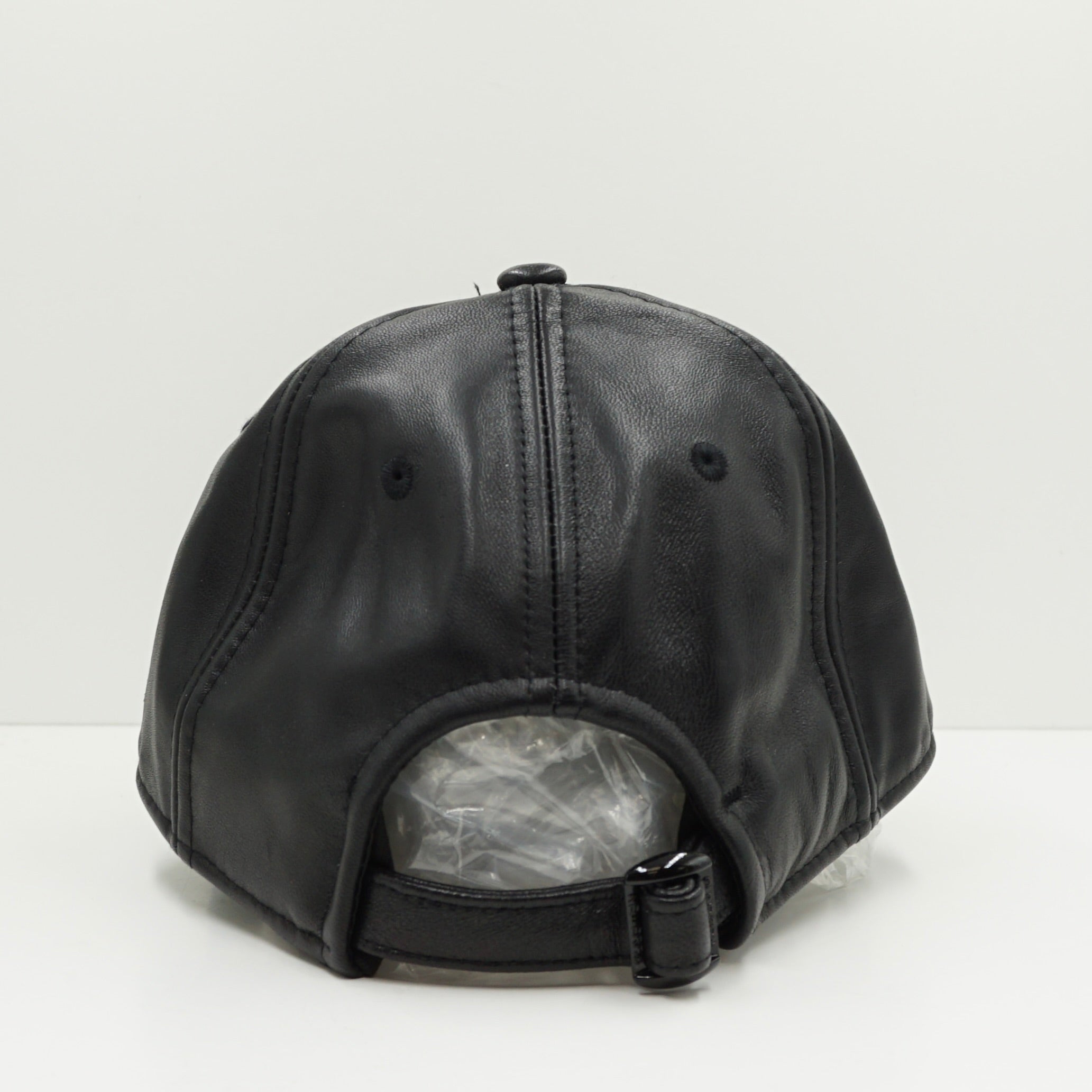 New Era Small New York Yankees Black Leather Adjustable Cap (W)