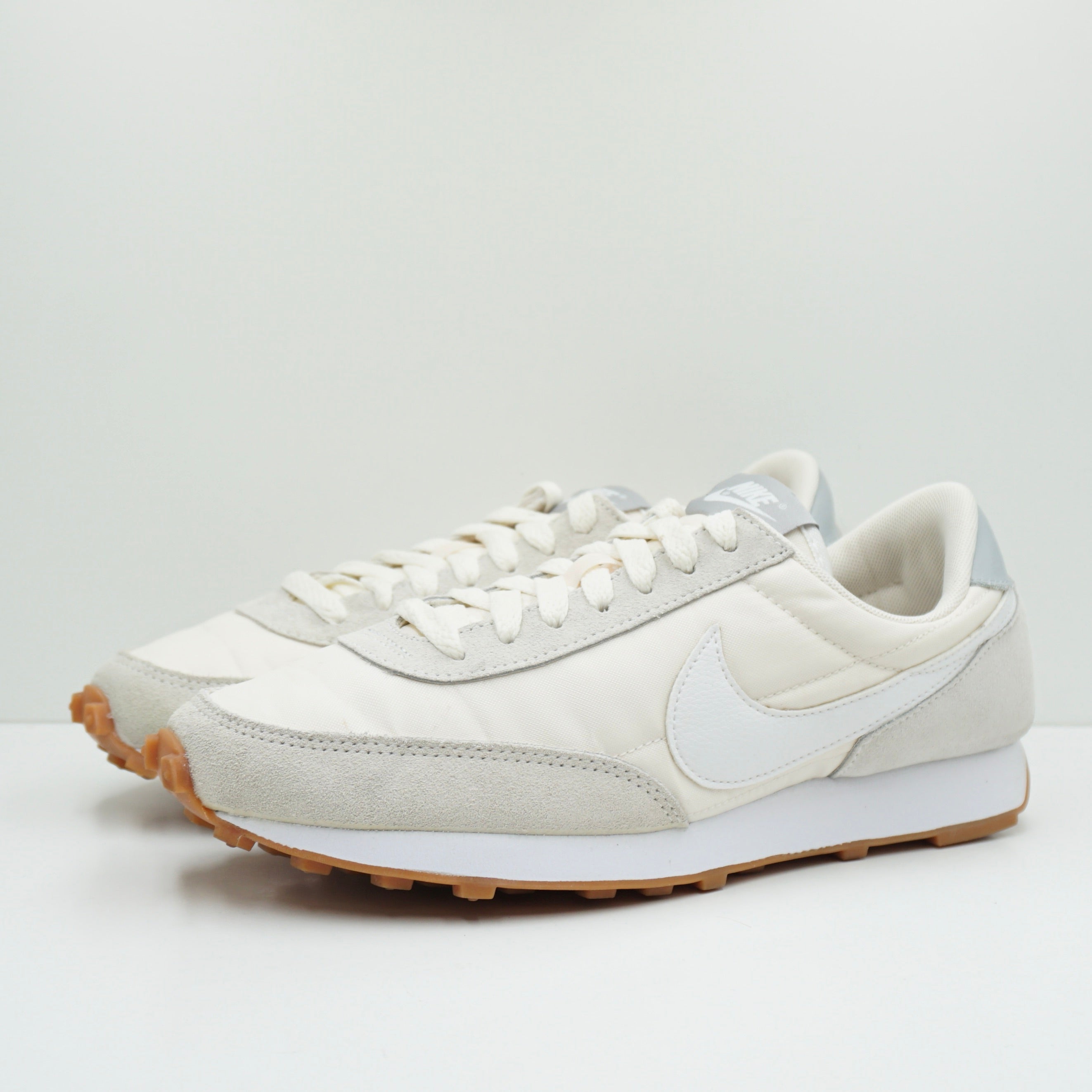 Nike Daybreak Pale Ivory Light Smoke Grey