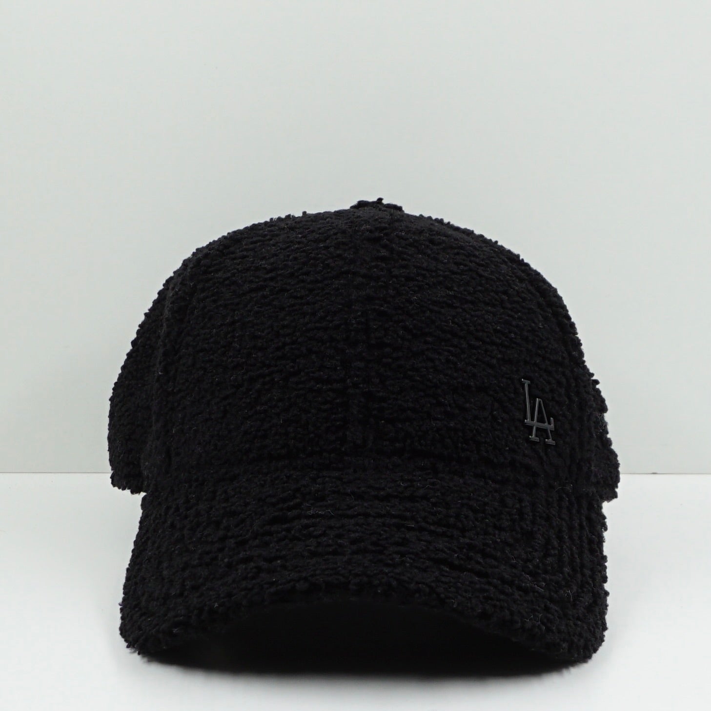 New Era Los Angeles Dodgers Sherpa Black Adjustable Cap