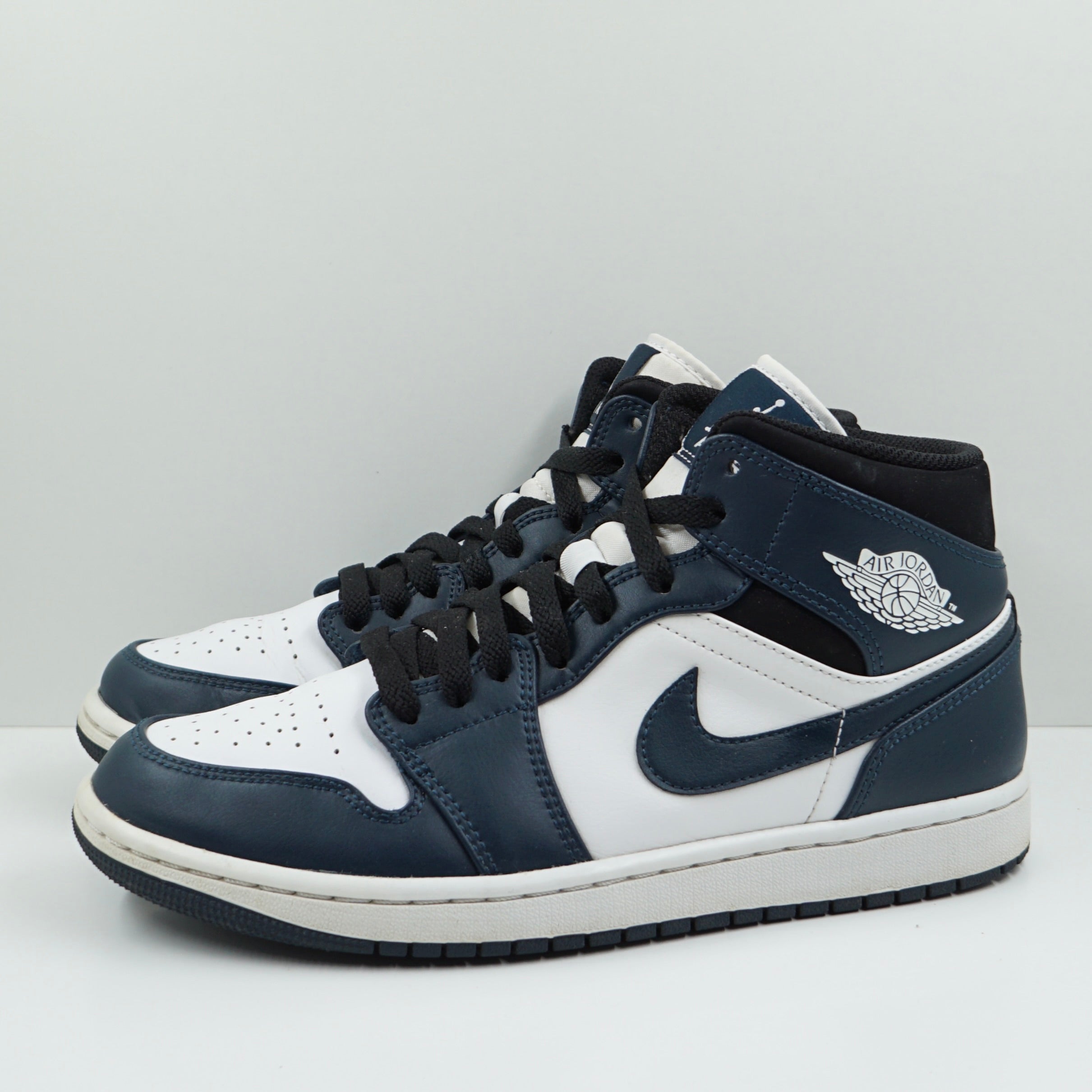 Jordan 1 Mid Armory Navy
