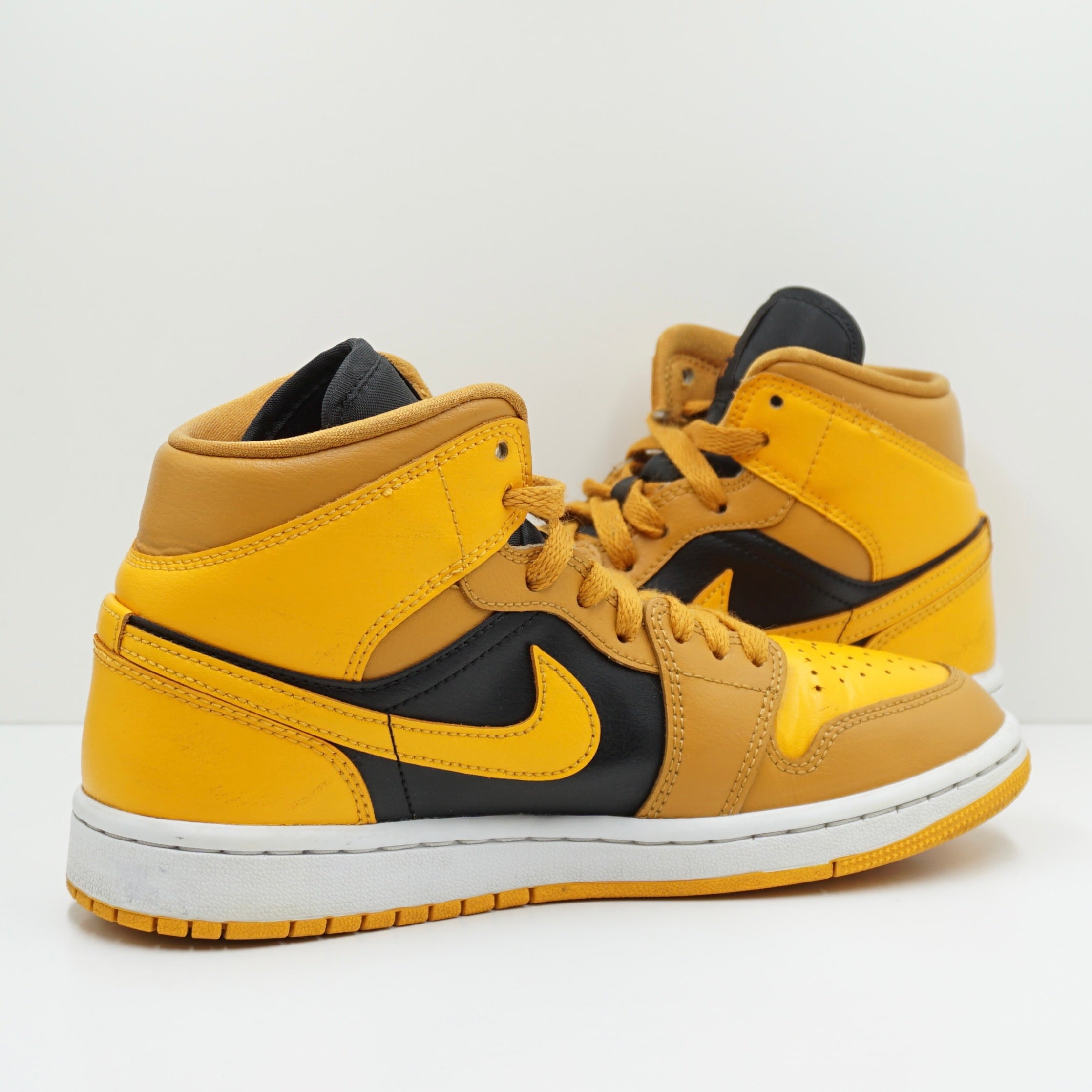 Jordan 1 Mid Chutney Taxi (W)
