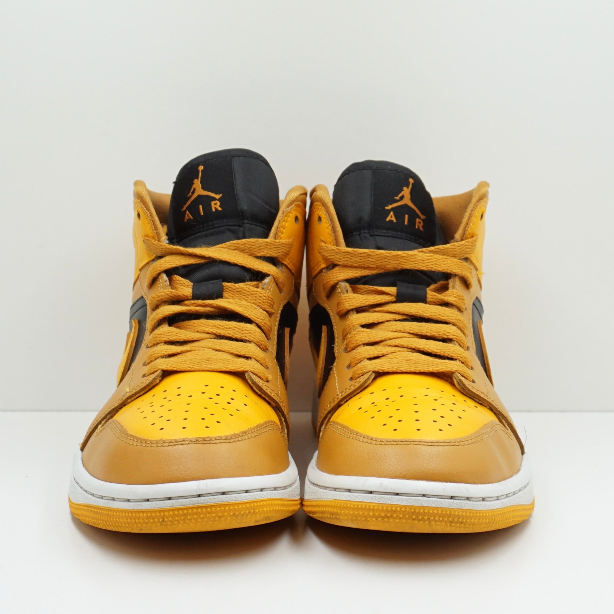 Jordan 1 Mid Chutney Taxi (W)