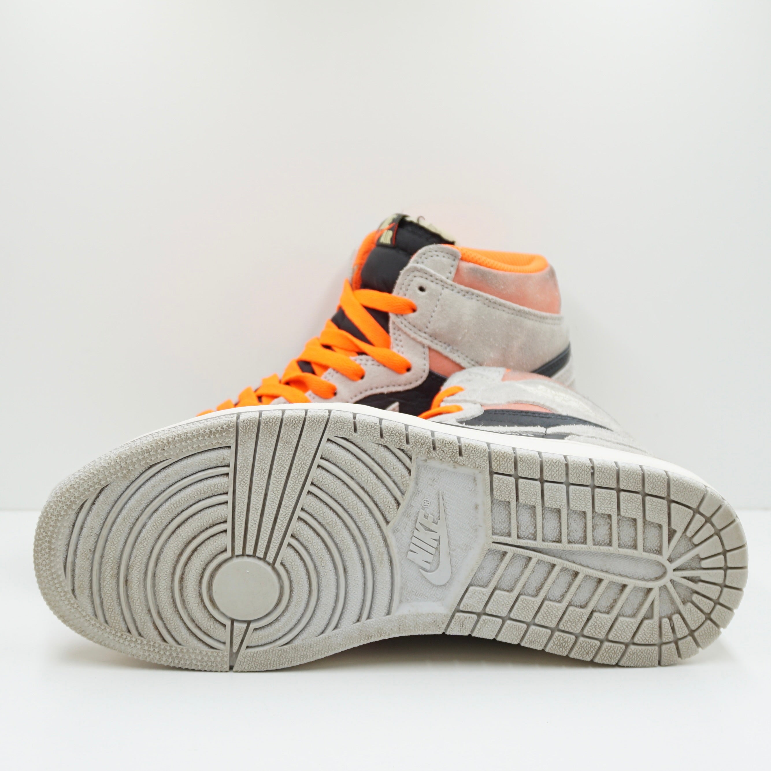 Jordan 1 Retro High Neutral Grey Hyper Crimson