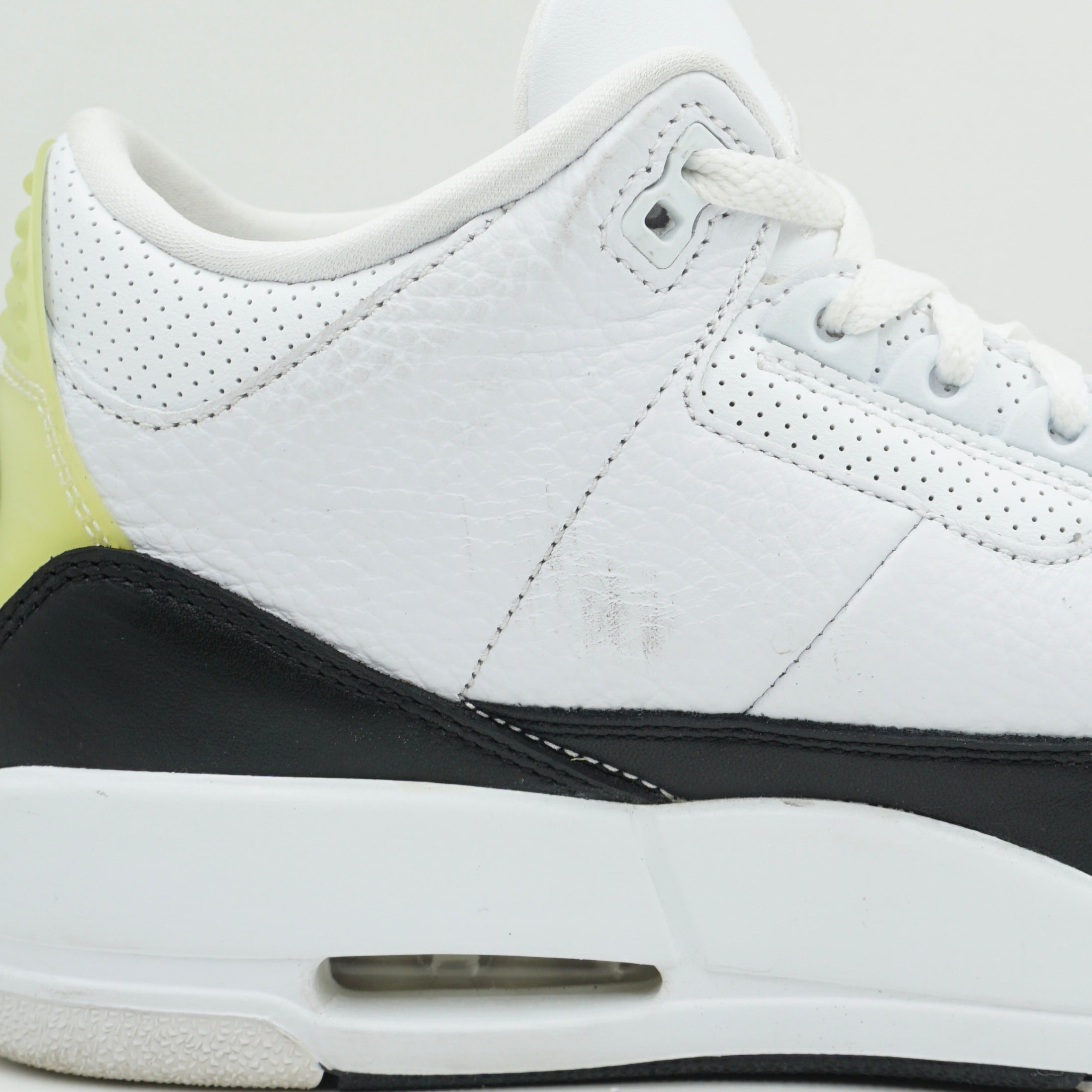 Jordan 3 Retro Fragment