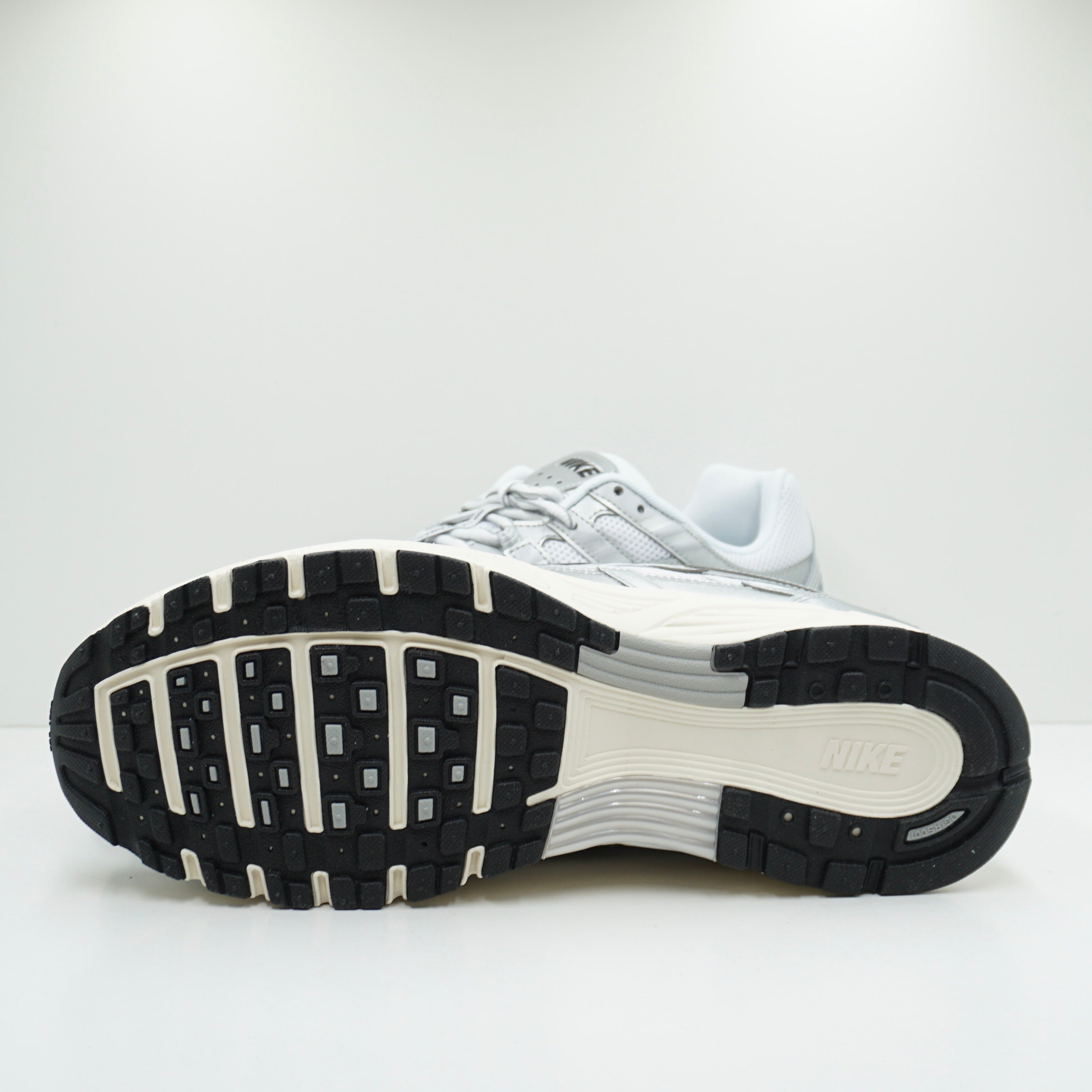 Nike P-6000 White Metallic Silver Flat Silver Black