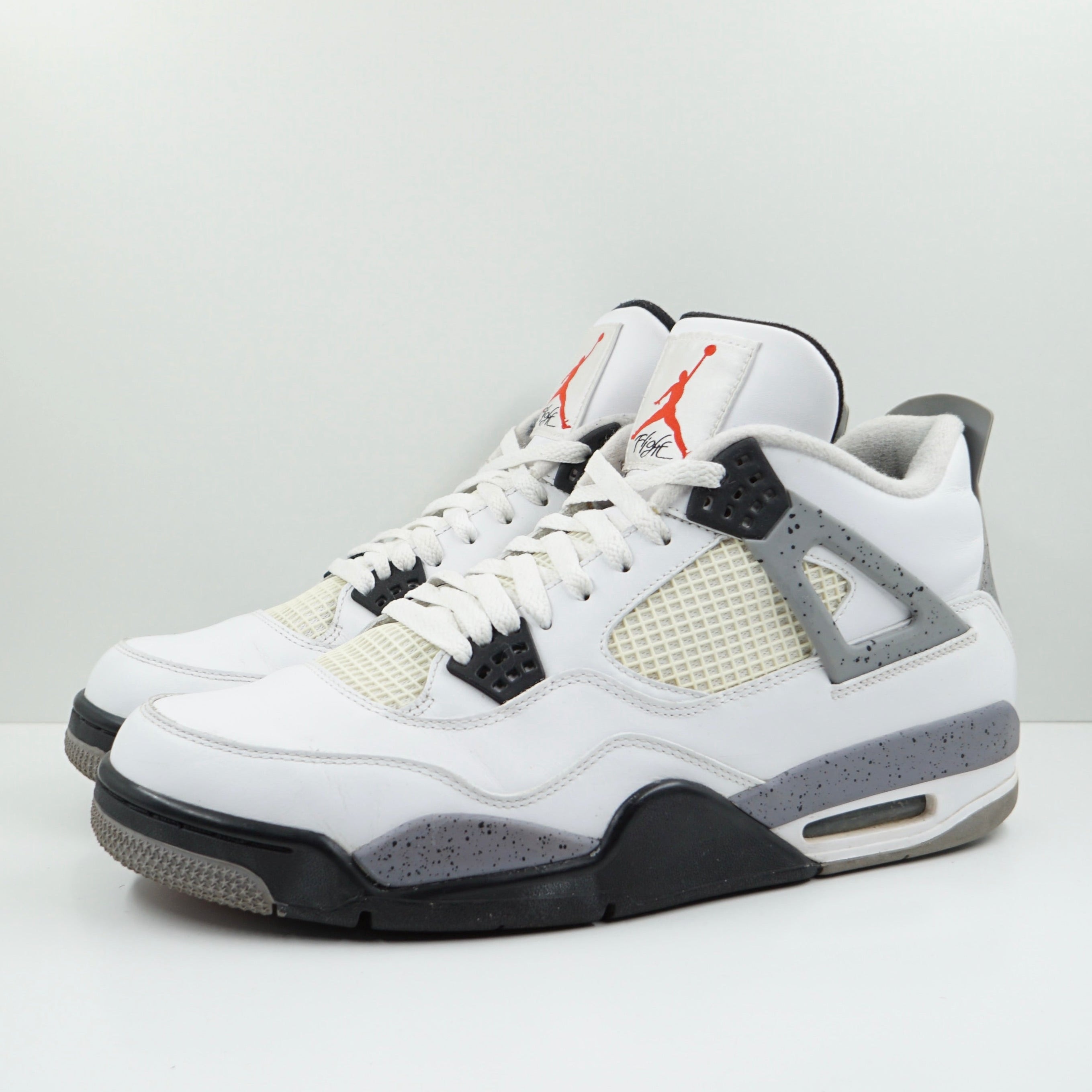 Jordan 4 Retro White Cement (2012)