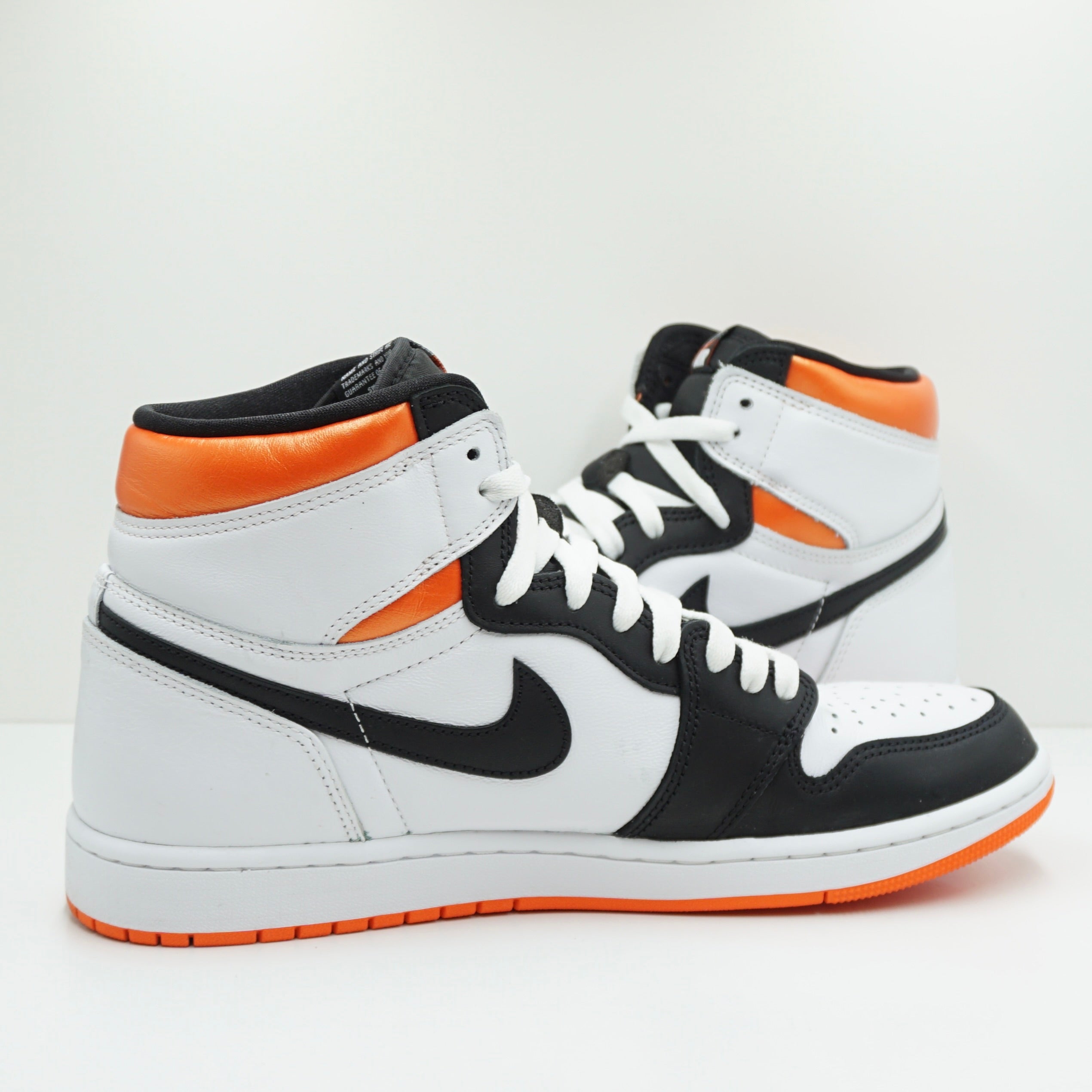 Jordan 1 Retro High Electro Orange