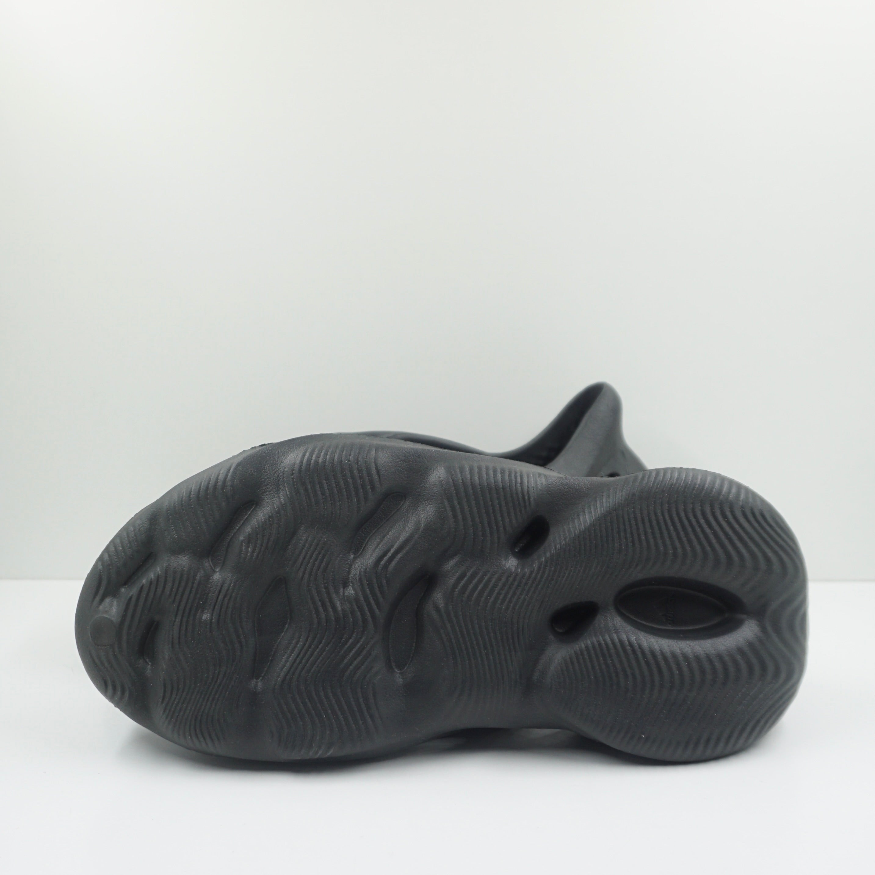 Adidas Yeezy Foam RNNR Onyx