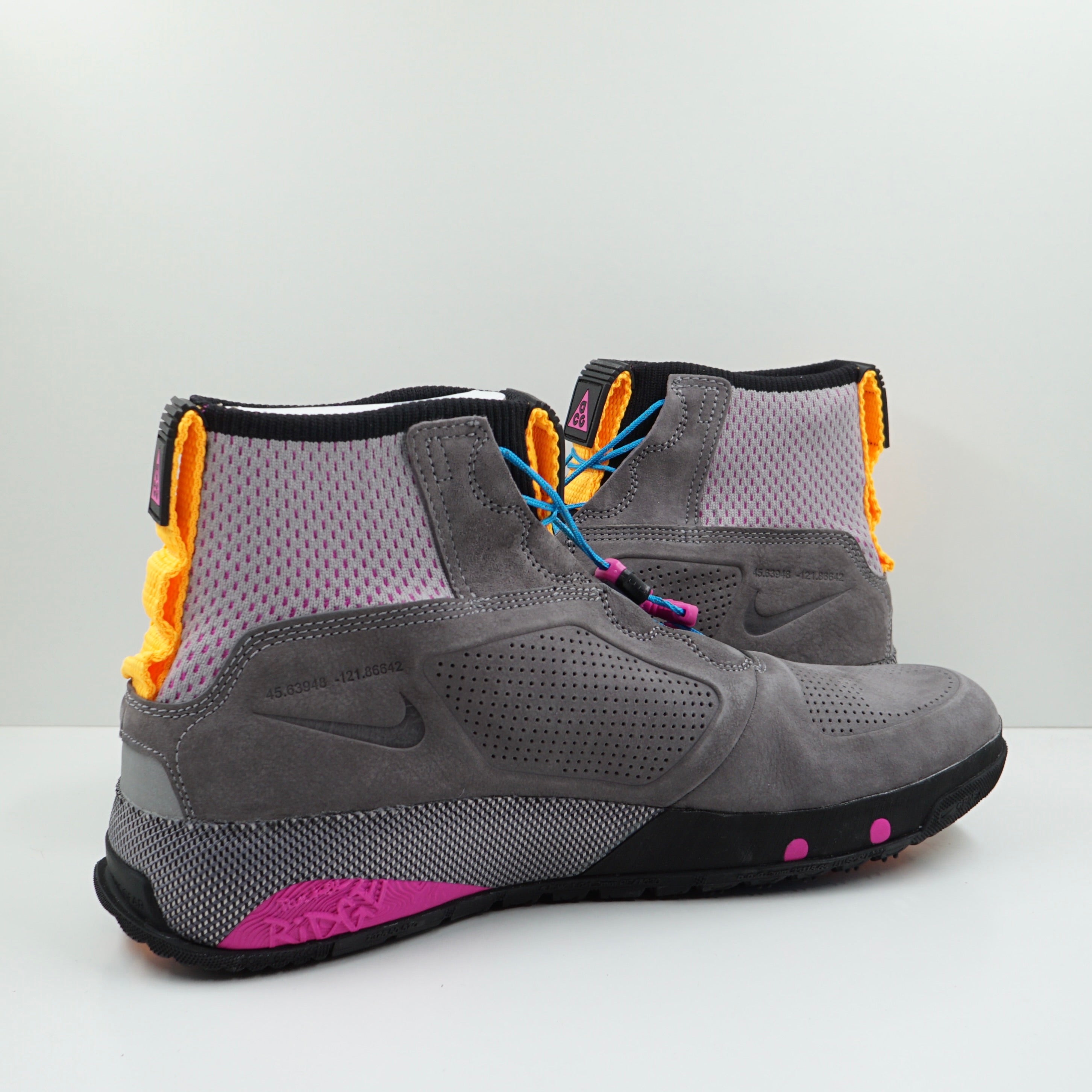 Nike ACG Ruckel Ridge Gunsmoke