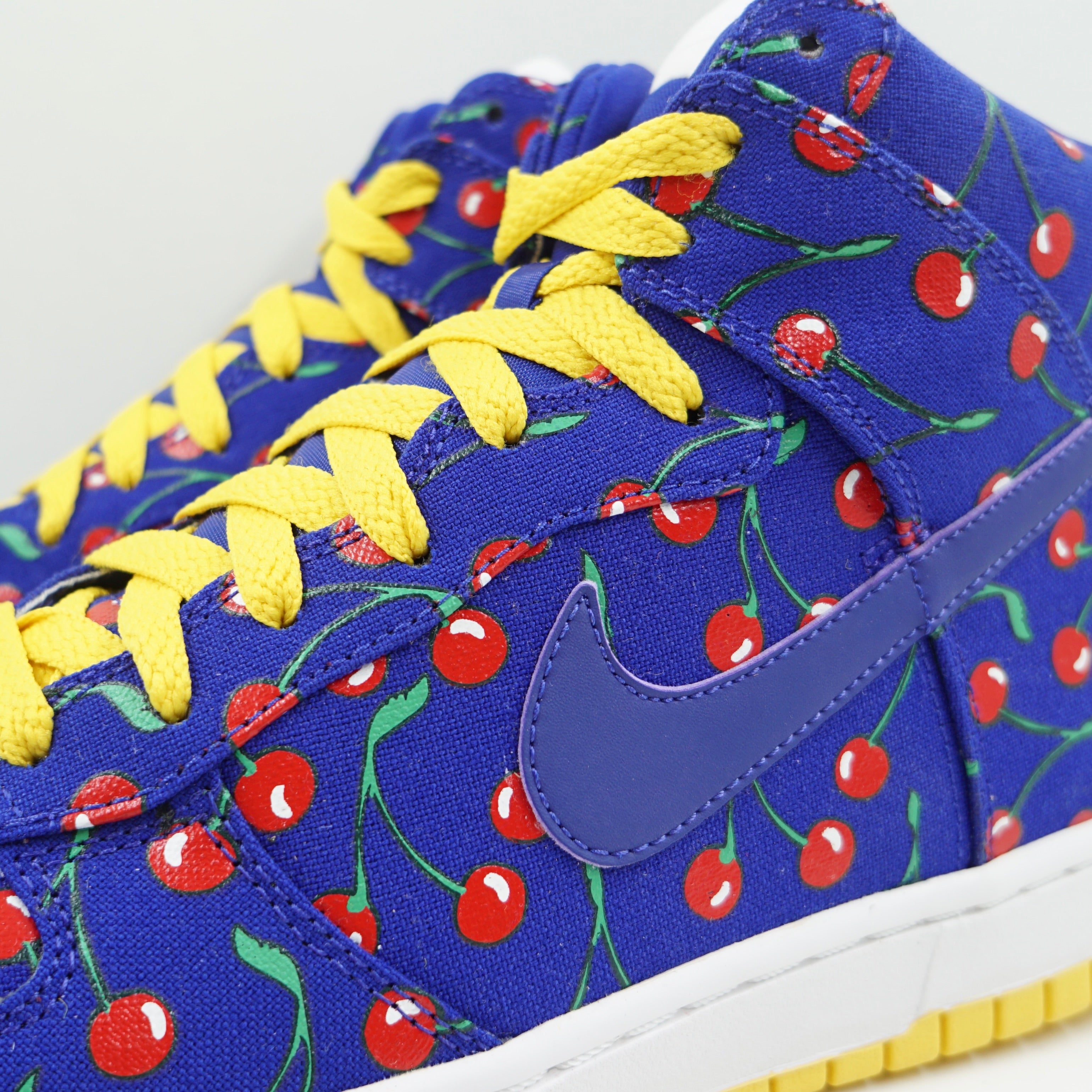 Nike Dunk Hi Skinny Cherry Pack