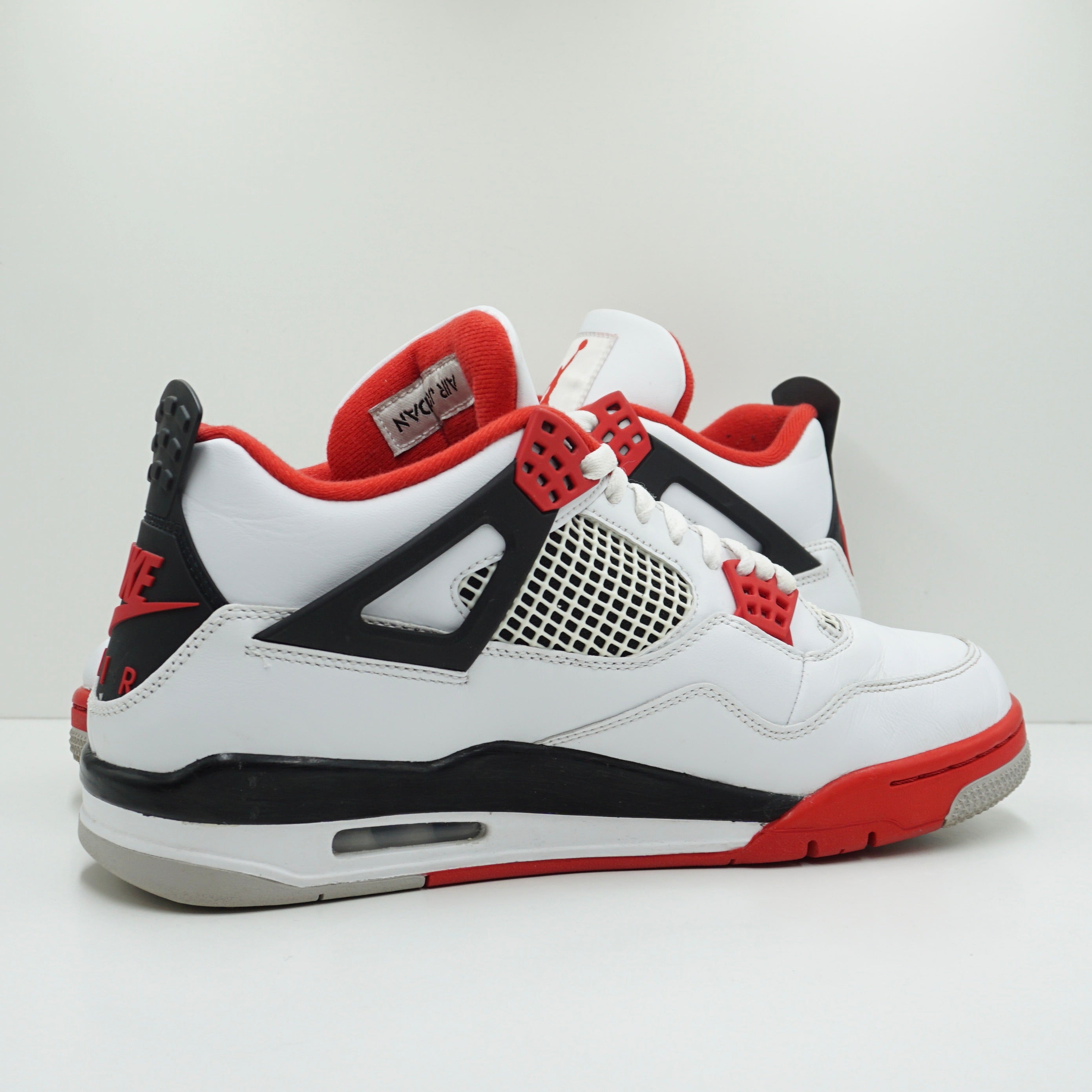 Jordan 4 Retro Fire Red (2020)
