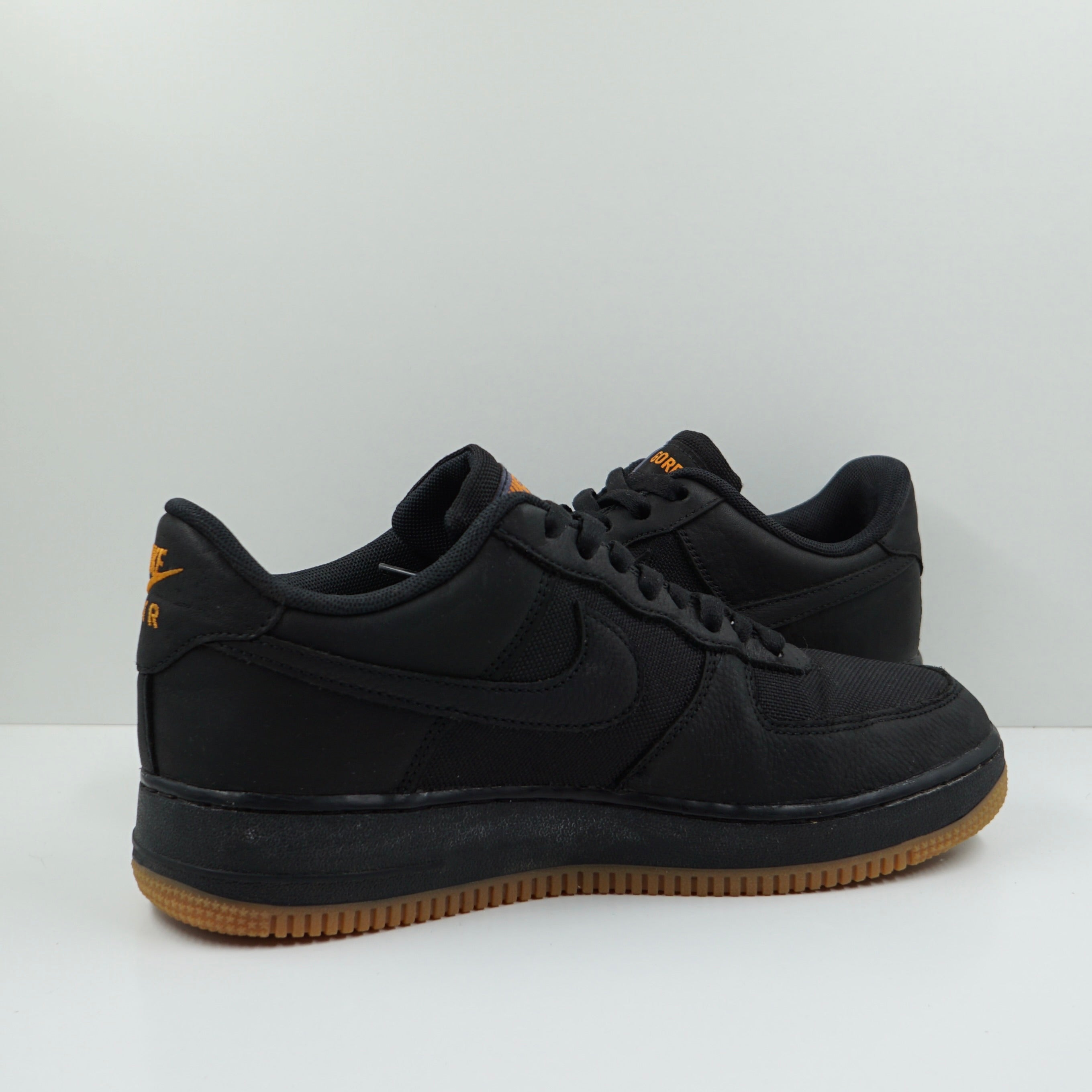 Nike Air Force 1 Low Gore-Tex Black Light Carbon