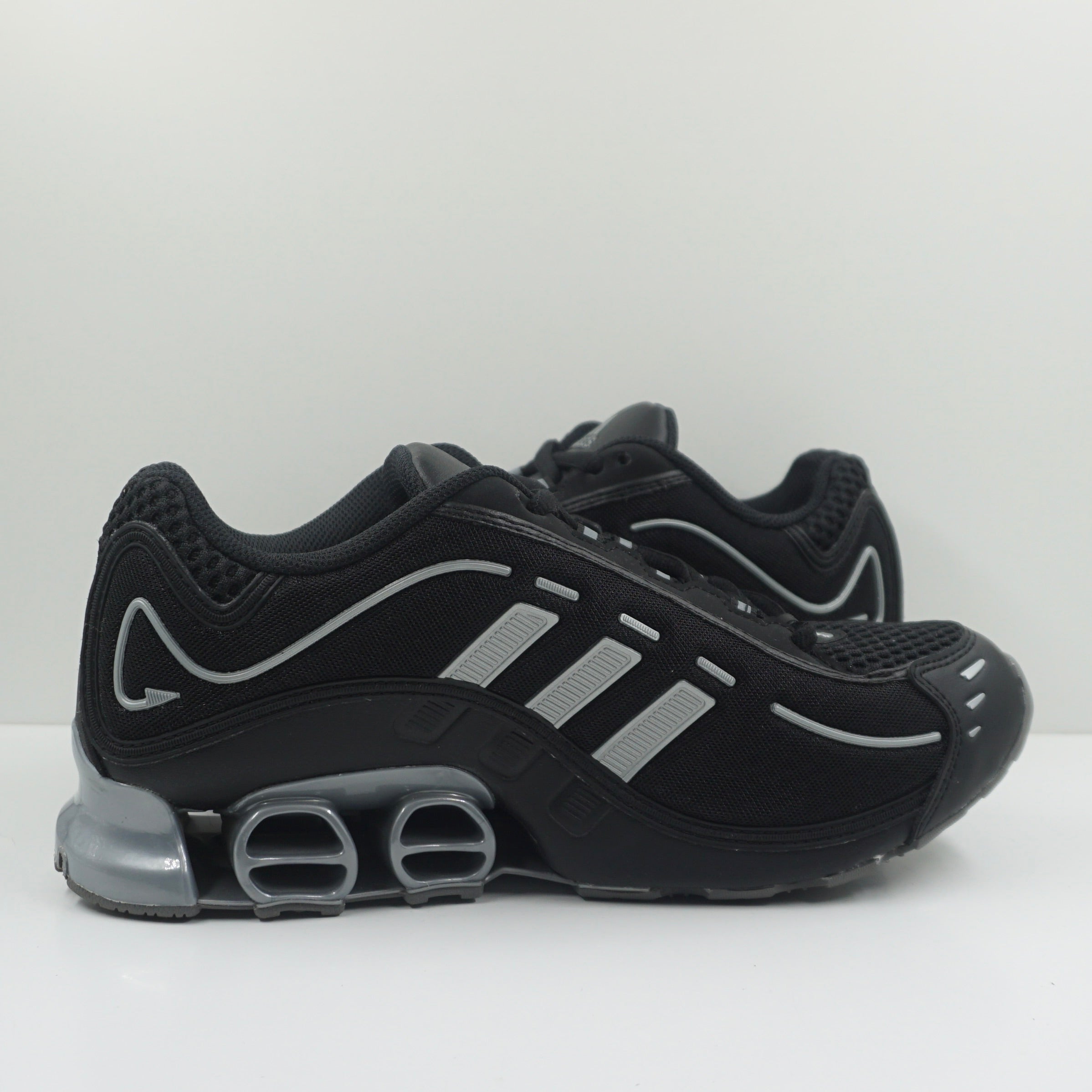 Adidas Megaride O1 Black Iron Metallic (W)