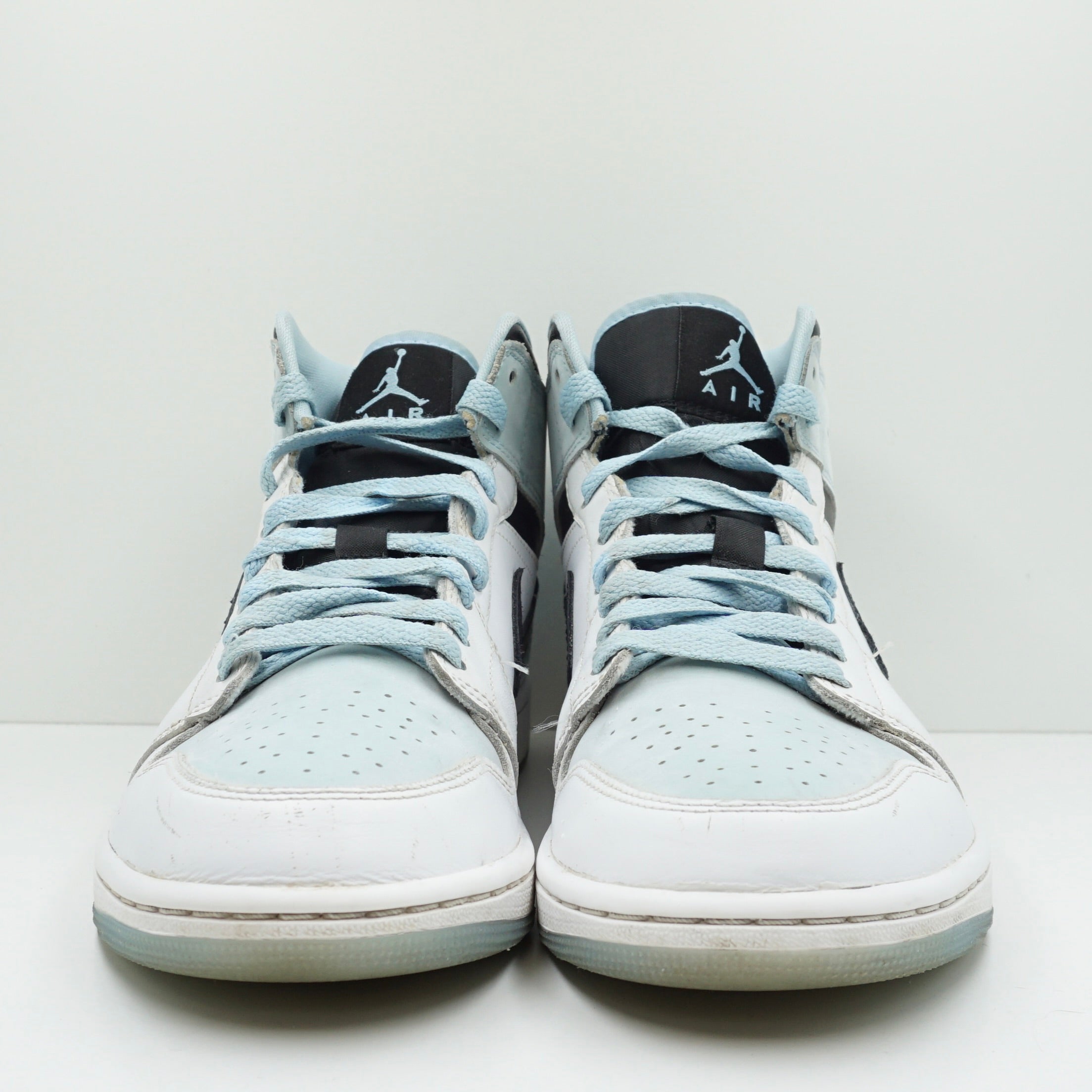 Jordan 1 Mid SE Ice Blue (2023)
