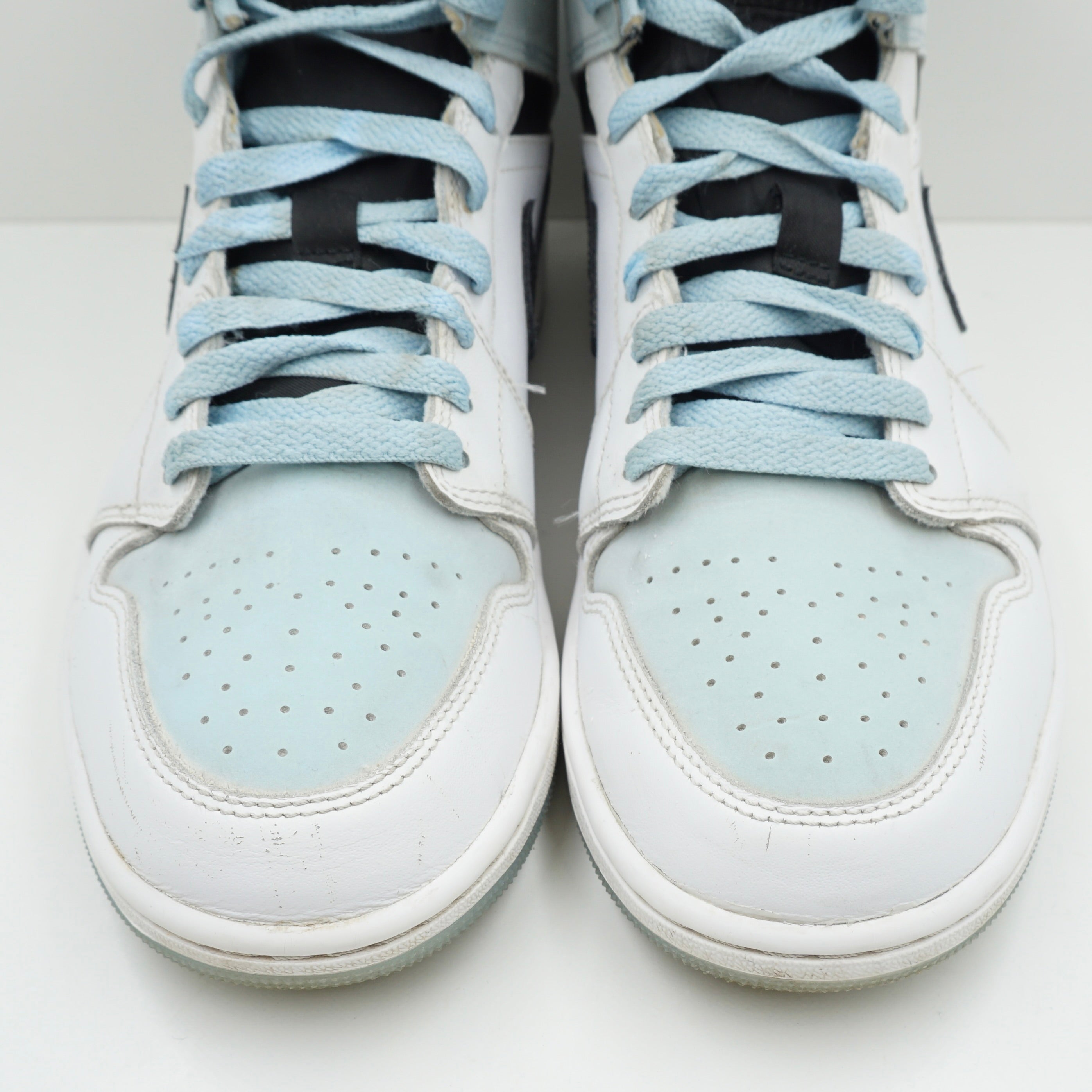 Jordan 1 Mid SE Ice Blue (2023)