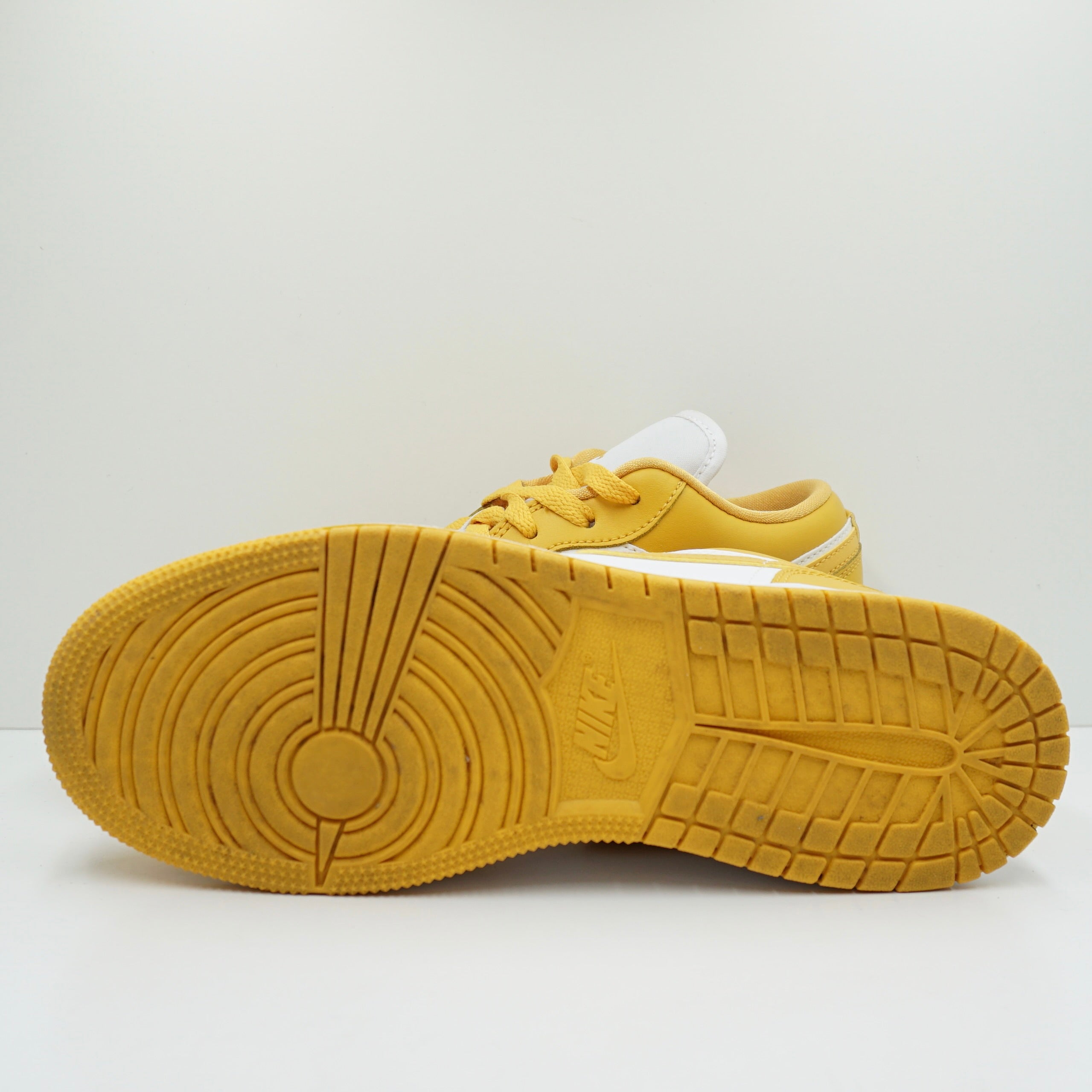 Jordan 1 Low White Pollen (GS)