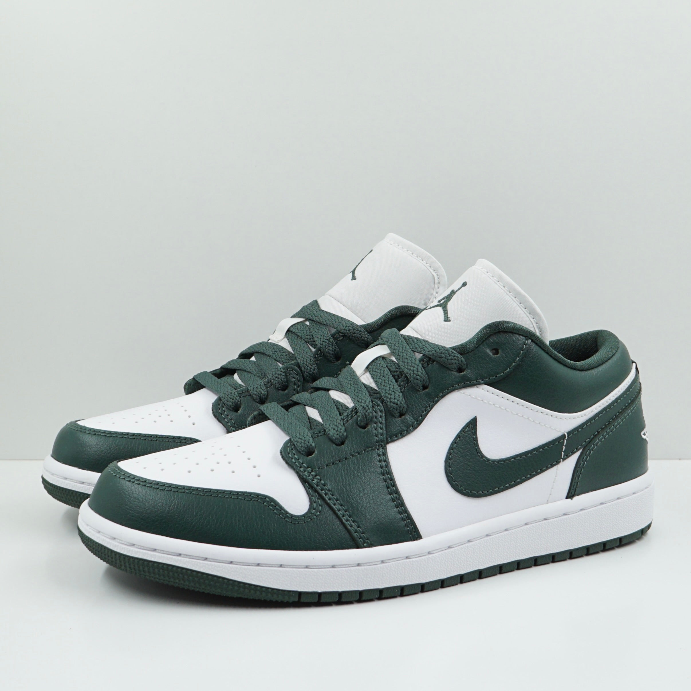 Jordan 1 Low Galactic Jade (W)